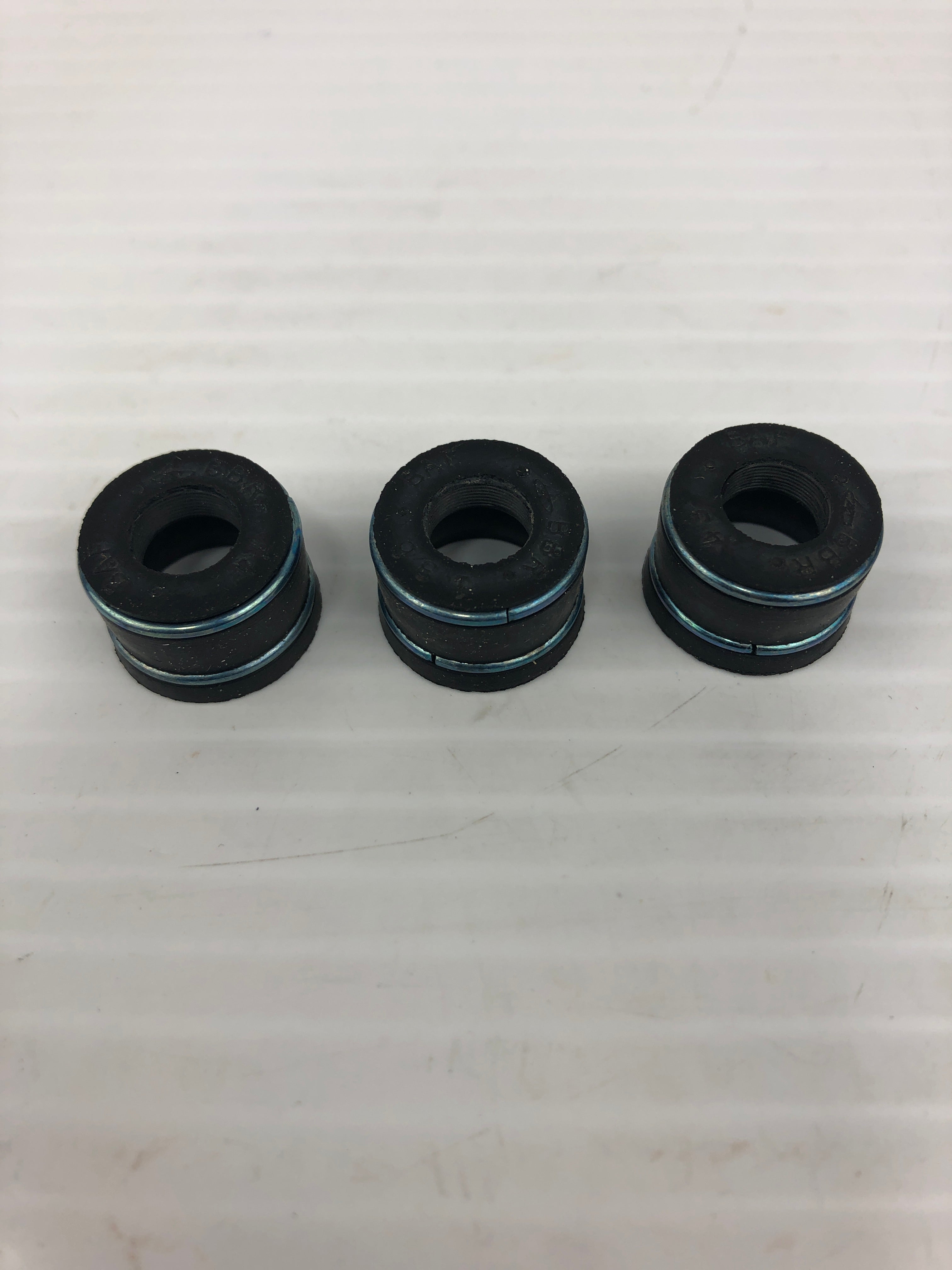 Clevite 2161067 Engine Valve Stem Seal 216-1067 - Box of 3