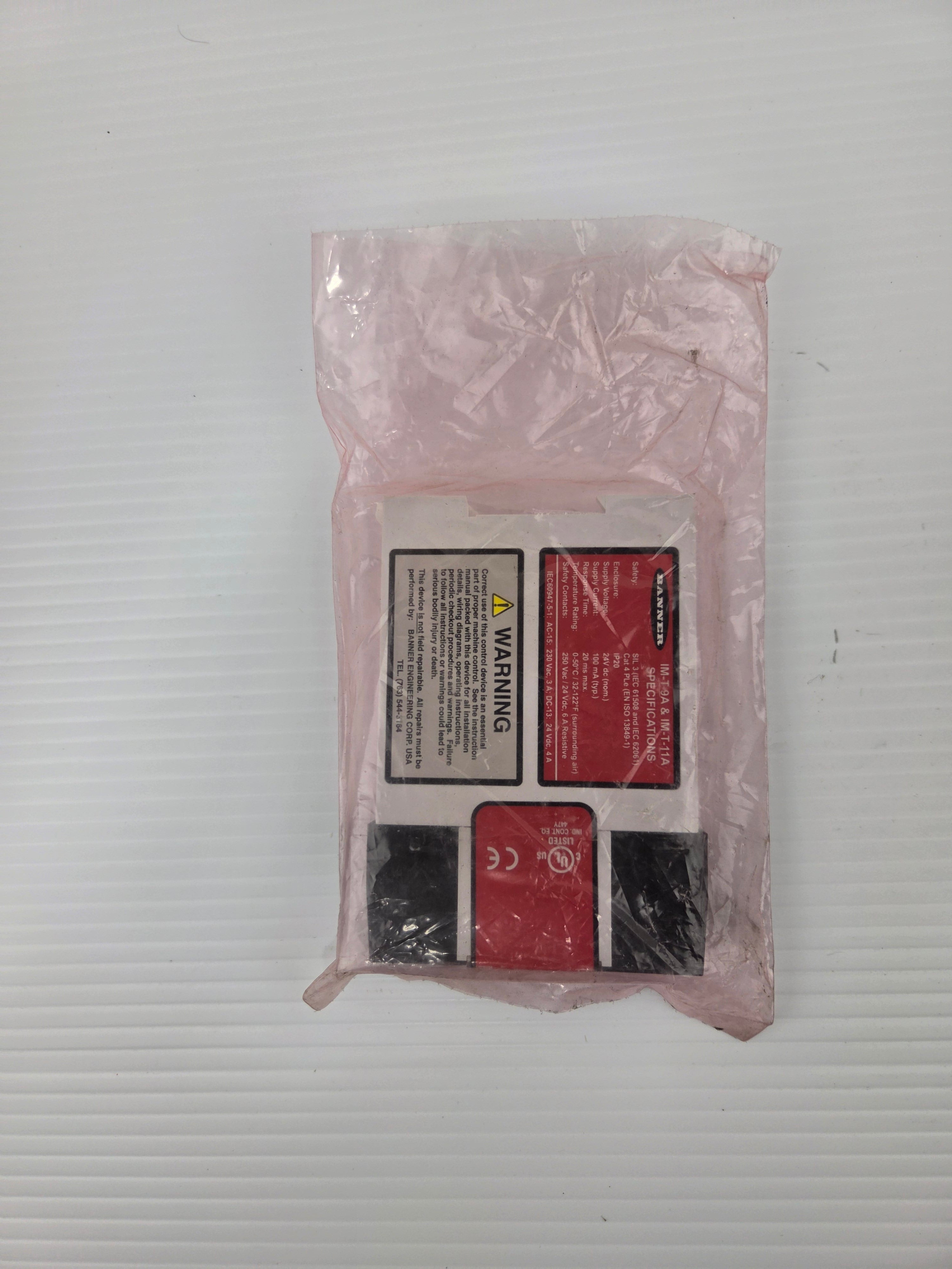 Banner IM-T-9A Interface Module Safety Relay 24VDC 3NO DIN Rail