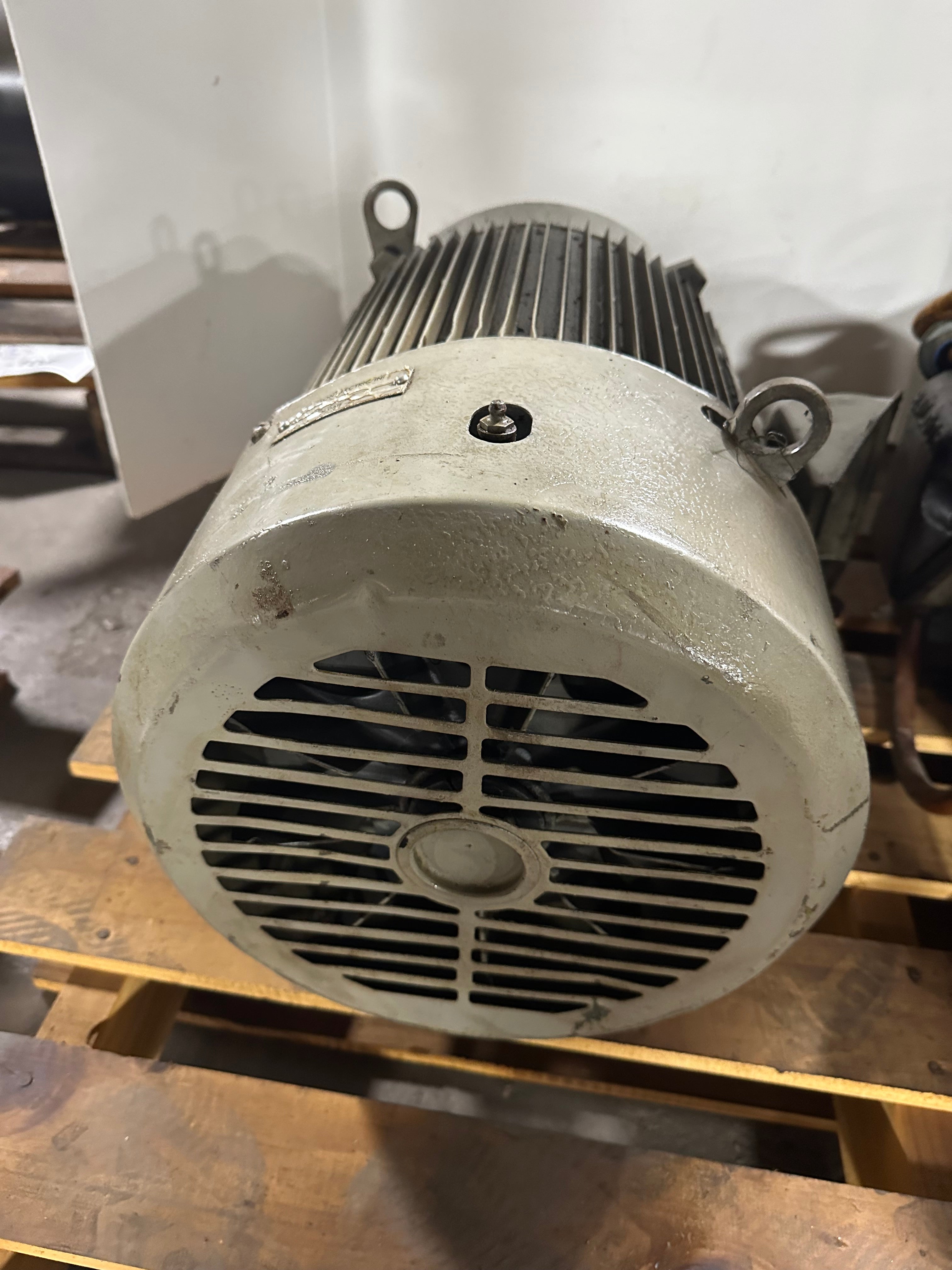 Crimson Electric P2518372C 6B Electric Motor 20 HP 256T Frame 230/460V 3 PH