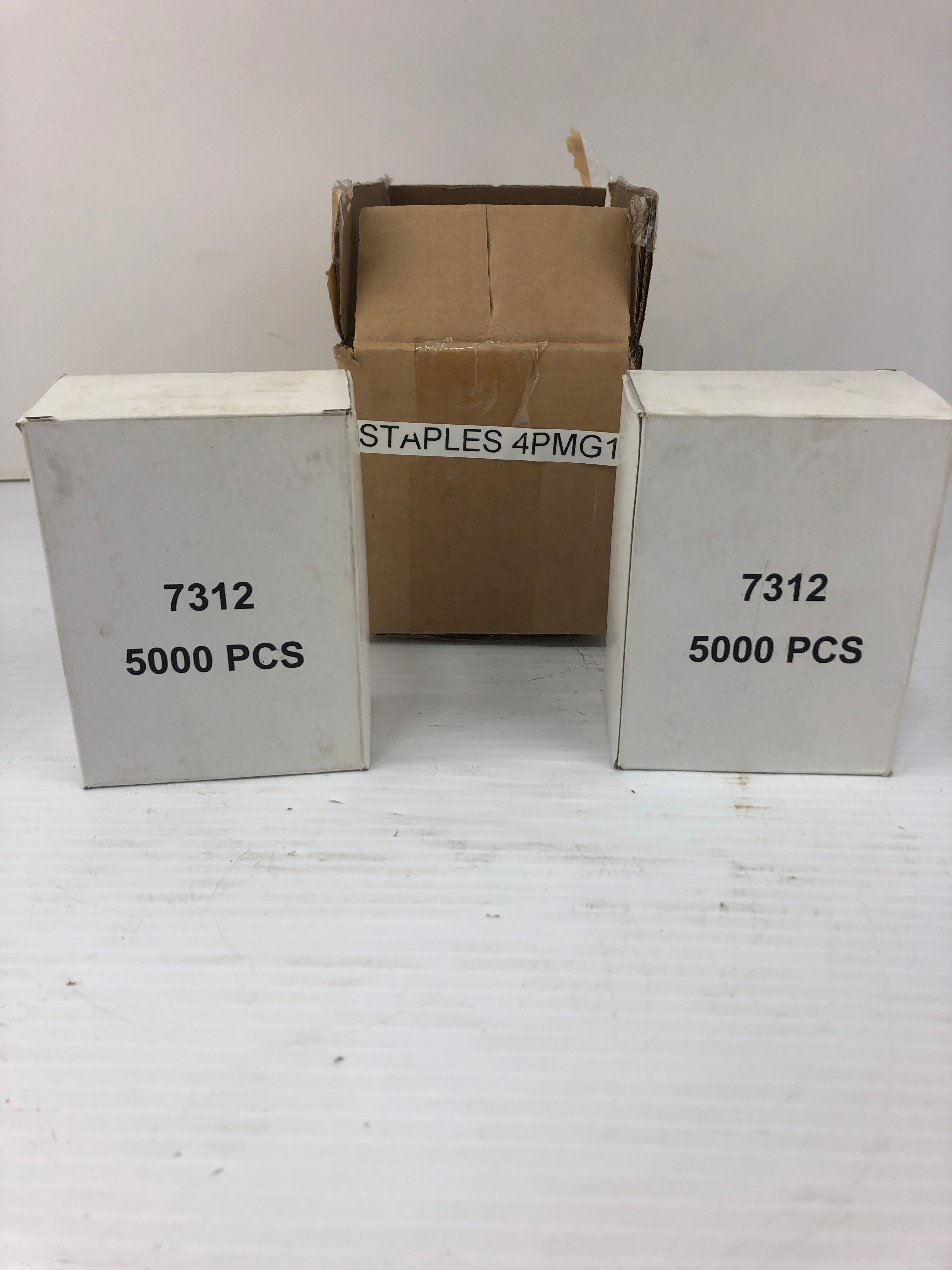 2 Boxes of 5,000 Staples 7/16" x 1/2"L 4PMG1