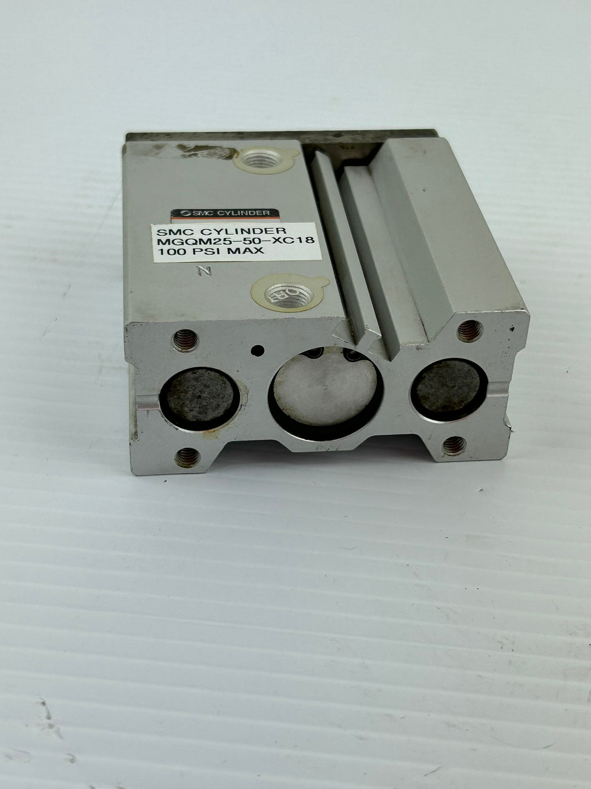 SMC MGQM25-50-XC18 Guided Pneumatic Cylinder 25mm Bore 50mm Stroke 100 PSI