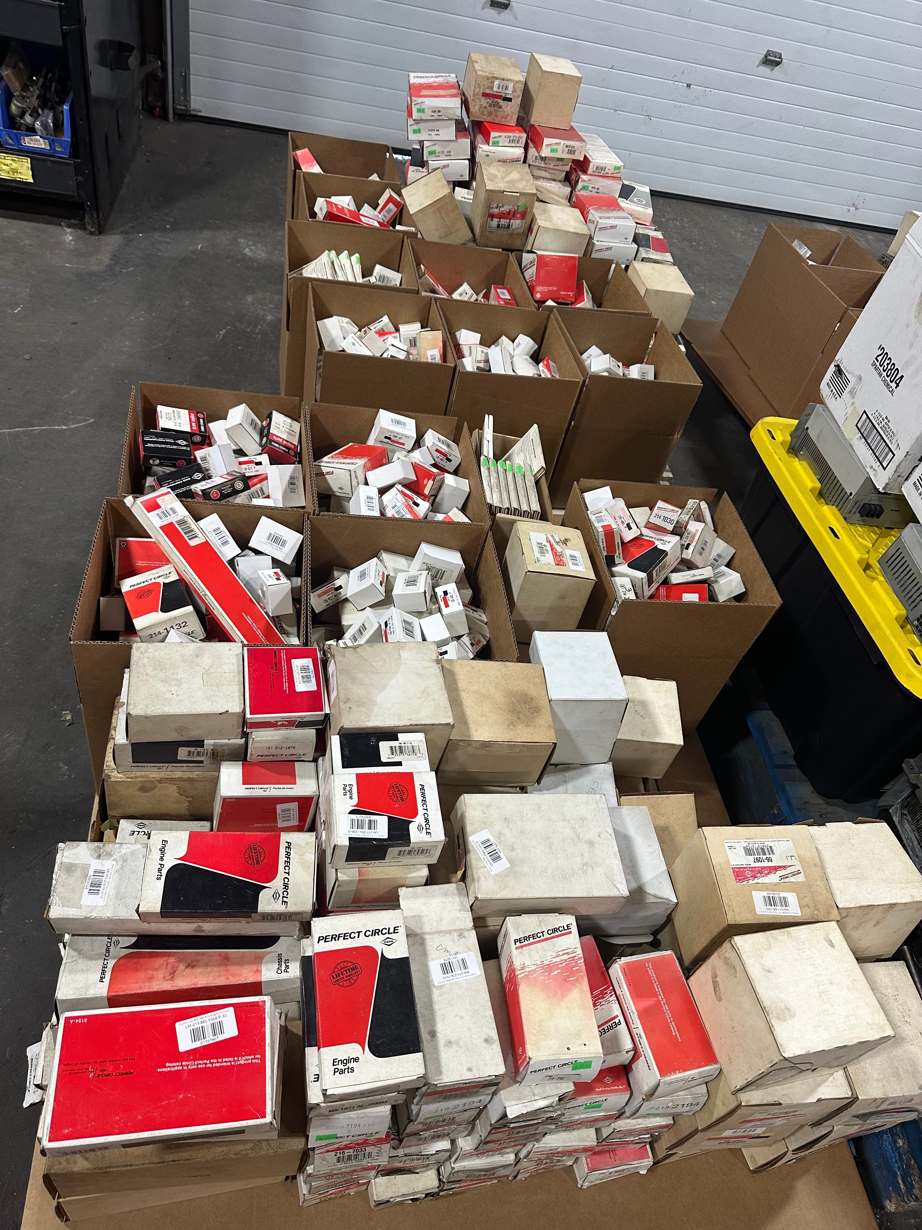 Huge Lot of Perfect Circle Auto Parts Over 400 Parts Various Parts