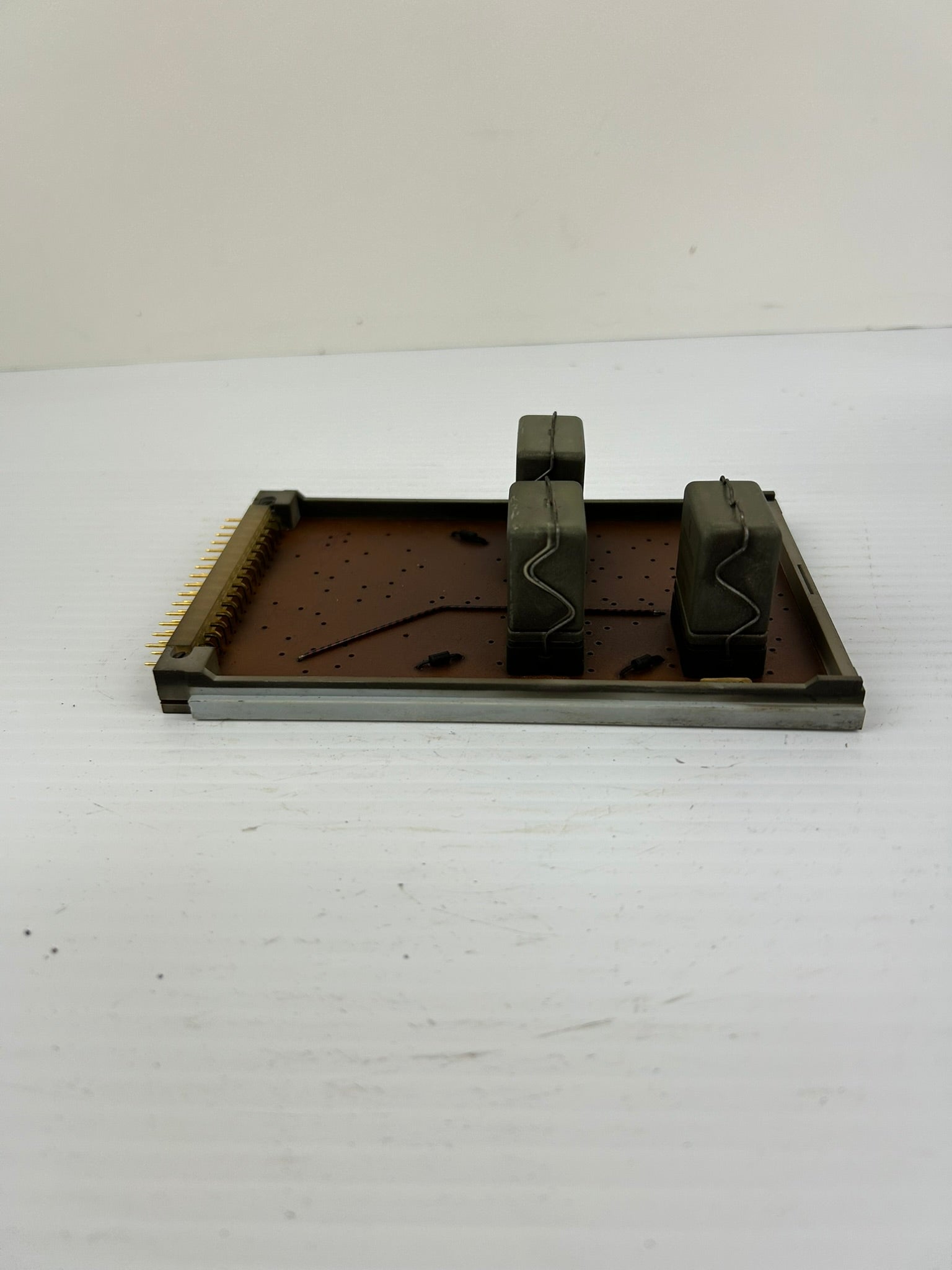 Barmag Electronic Circuit Board E110/00 with 3 Relays E110-00