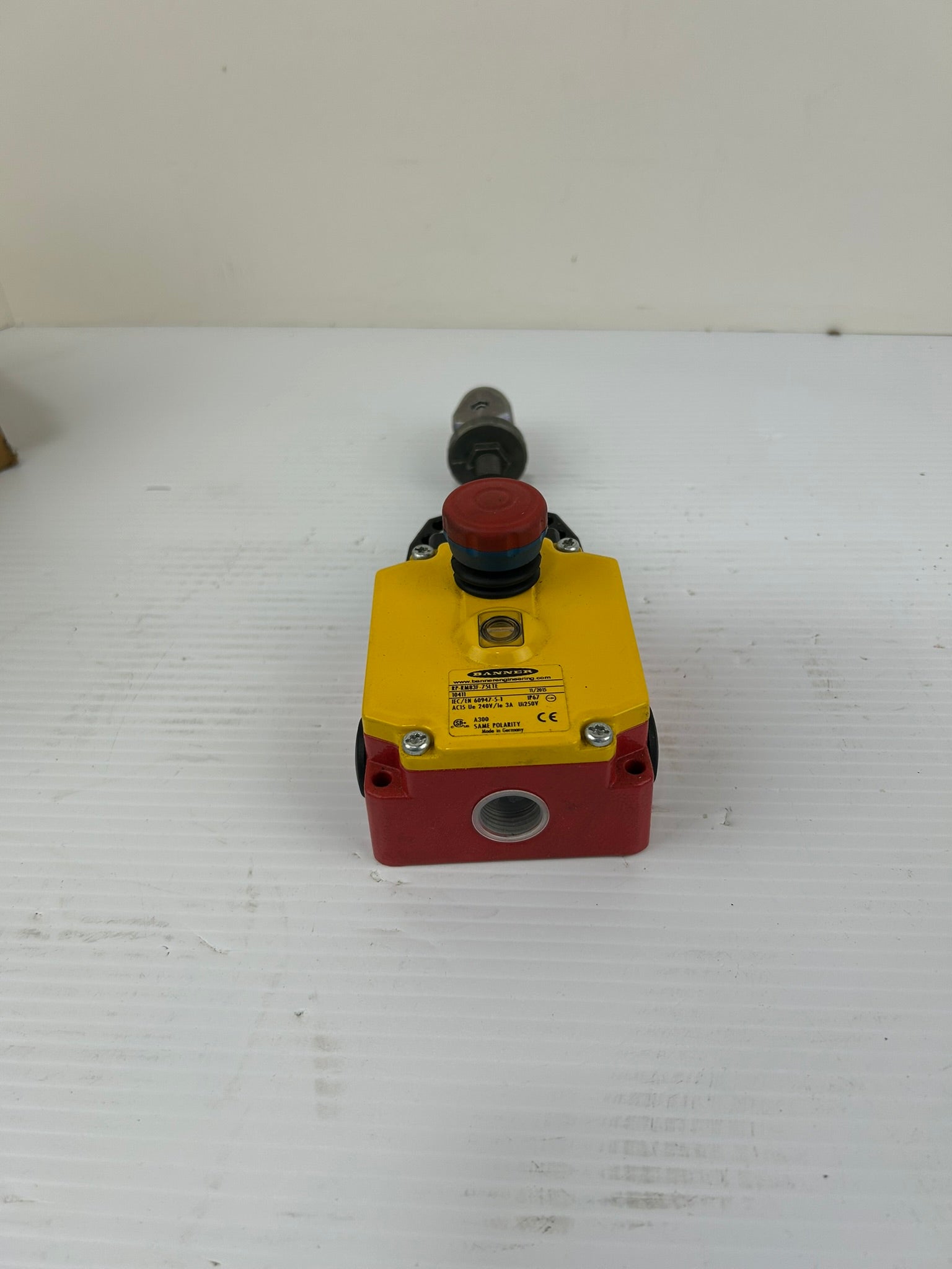 Banner RP-RM83F-75LTE Rope Pull Emergency Stop Safety Switch 81874