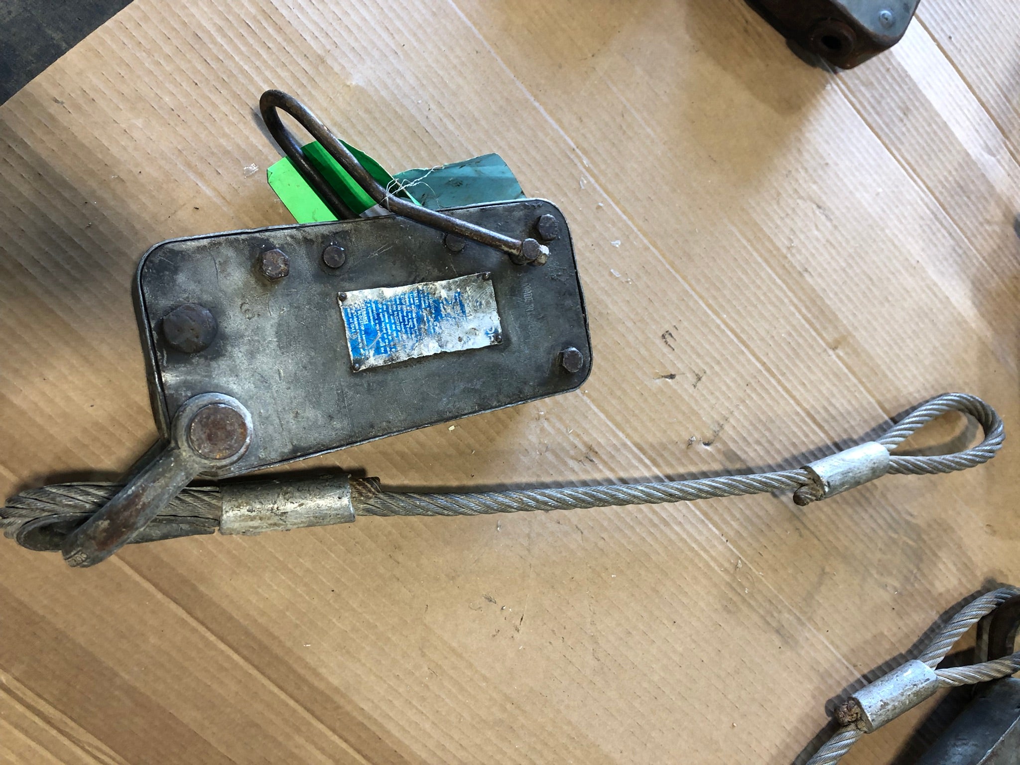 Blocstop BS3530 Wire Rope Safety Device Capacity 6000 lbs.