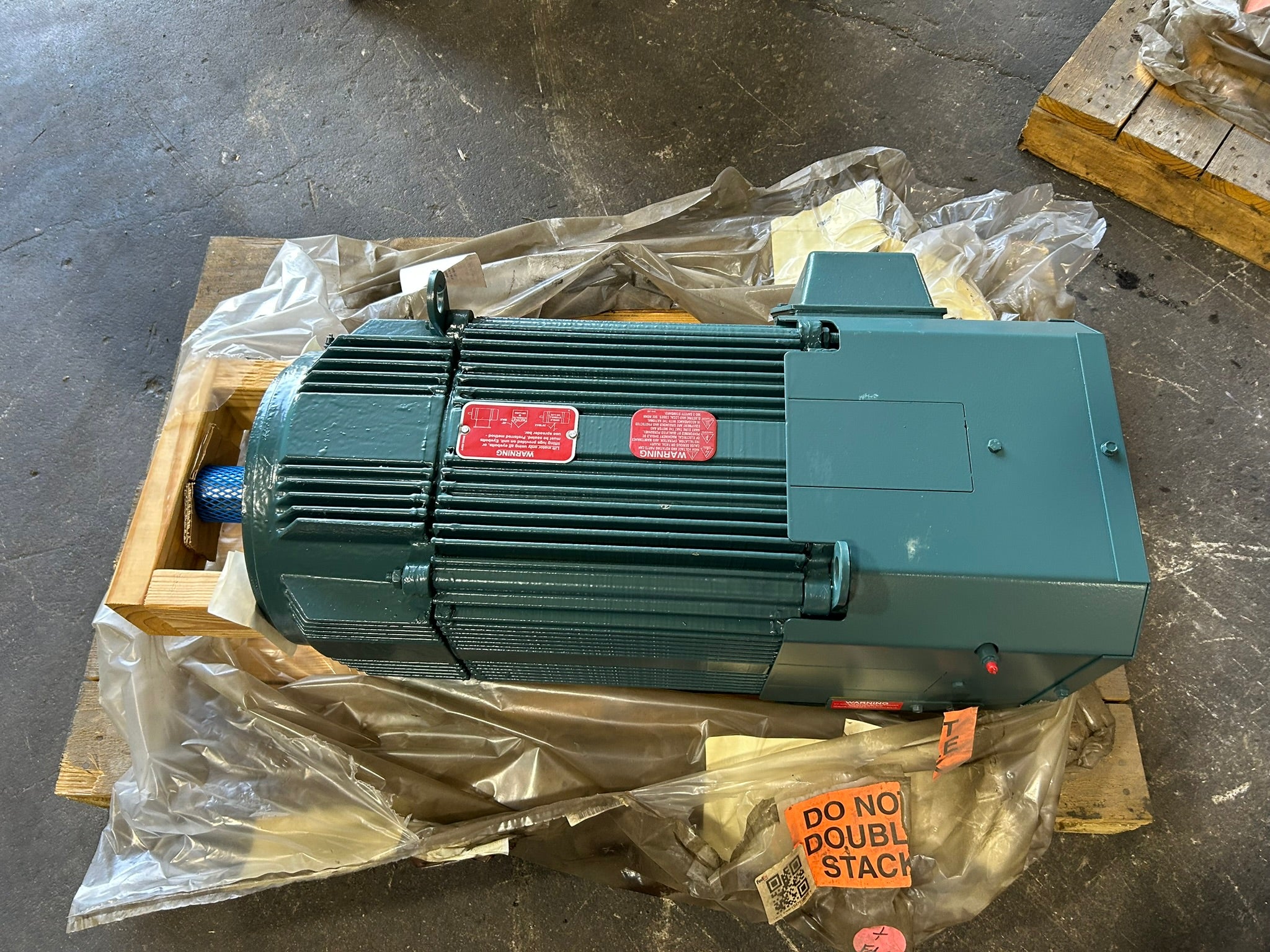 ABB Baldor Reliance 60HP Inverter Duty AC Motor F25-A000-0274 TEFC 460V 3PH