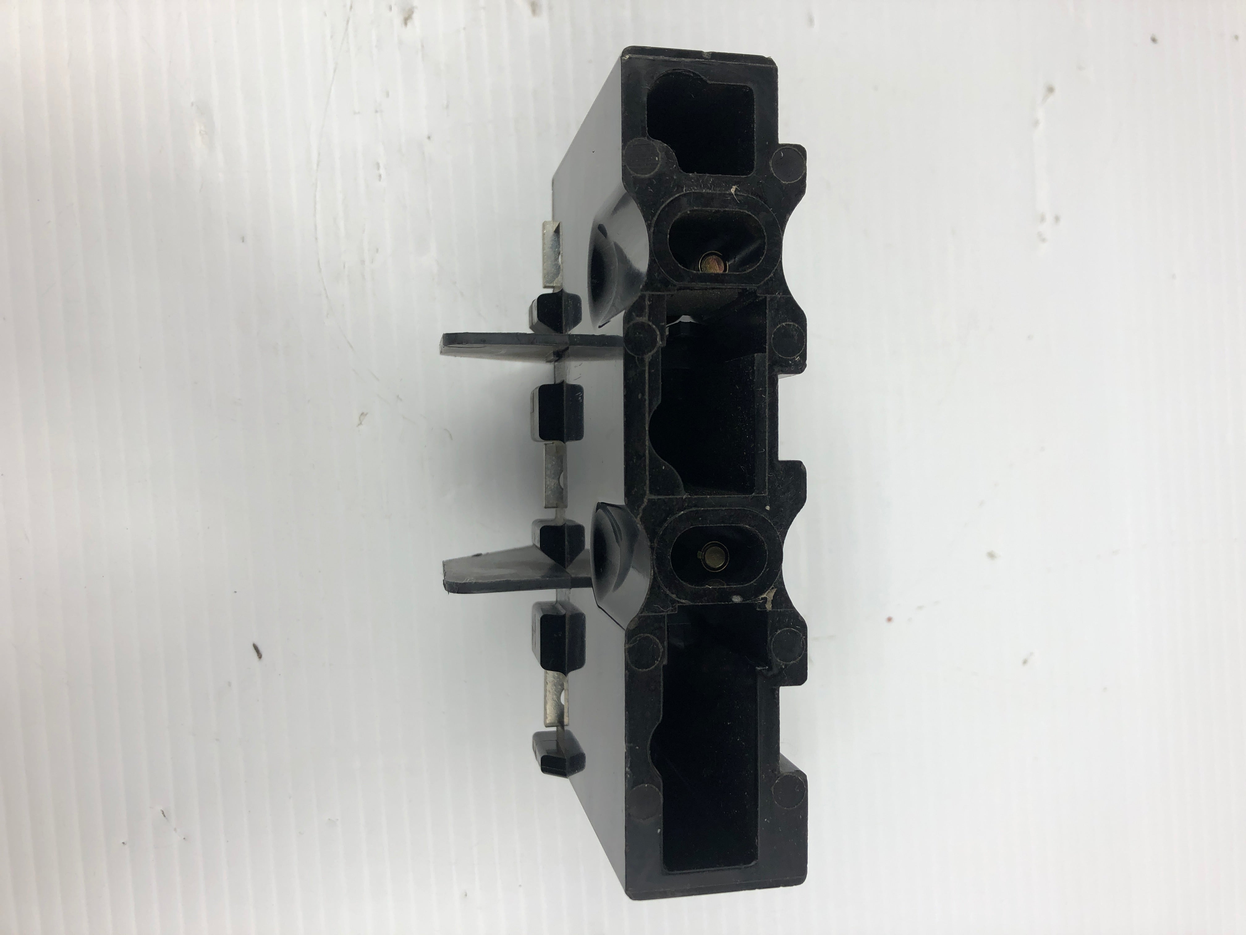 Allen-Bradley 1494V-FS60 Disconnect Switch Ser A Continuous Current Rating 60A
