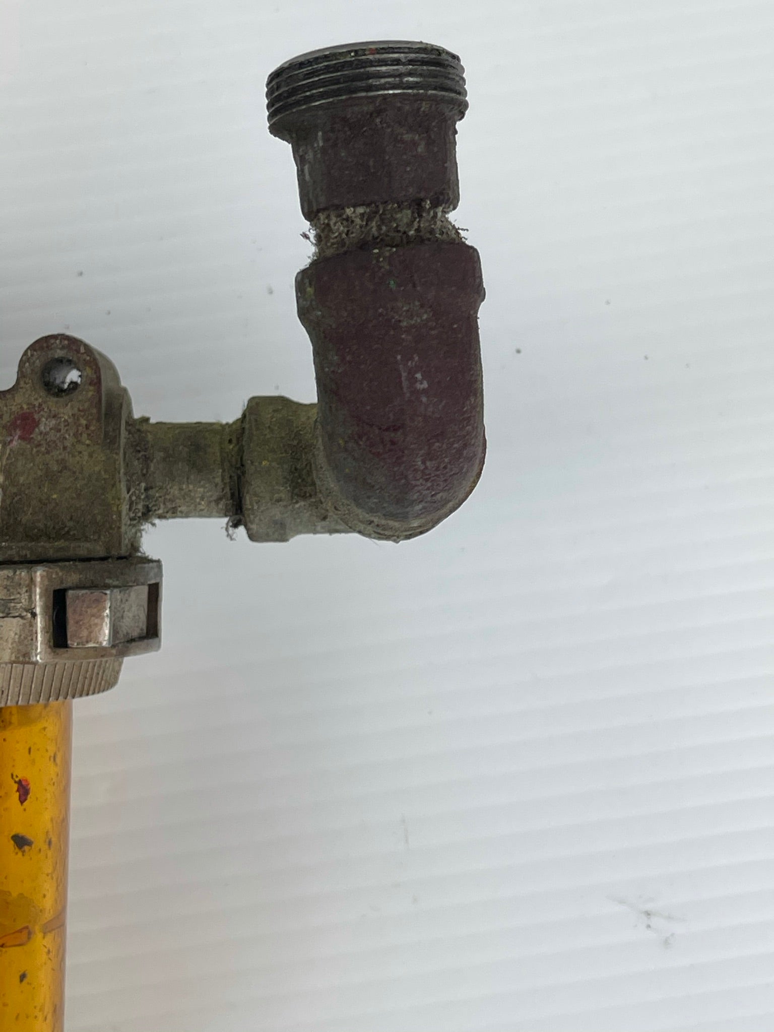 Schrader Bellows 3533-1000 and 3581-1000 Regulator Assembly