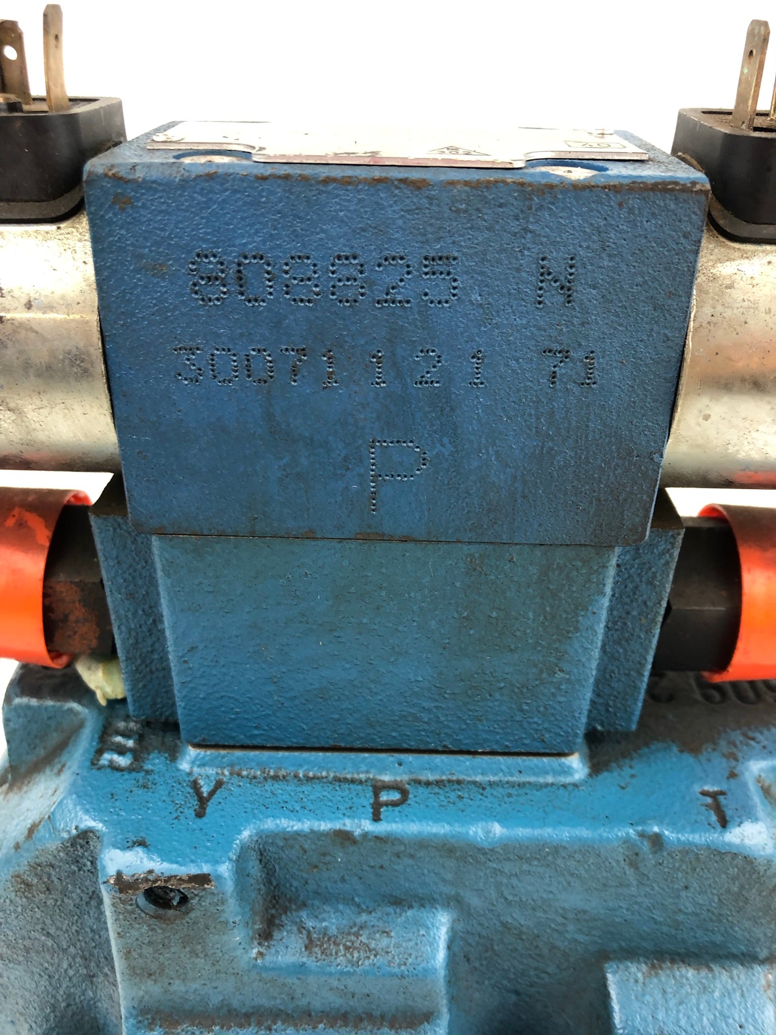 Rexroth Hydraulics Valve 4WE6J62/EG24NK4/B10 *00924597*