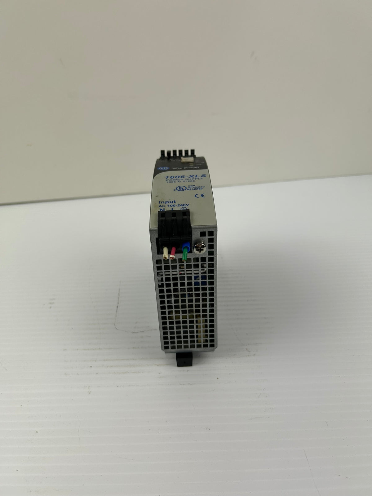 Allen Bradley 1606-XLS Power Supply 1606-XLS120E Series A 1PH 24V 5A 120W