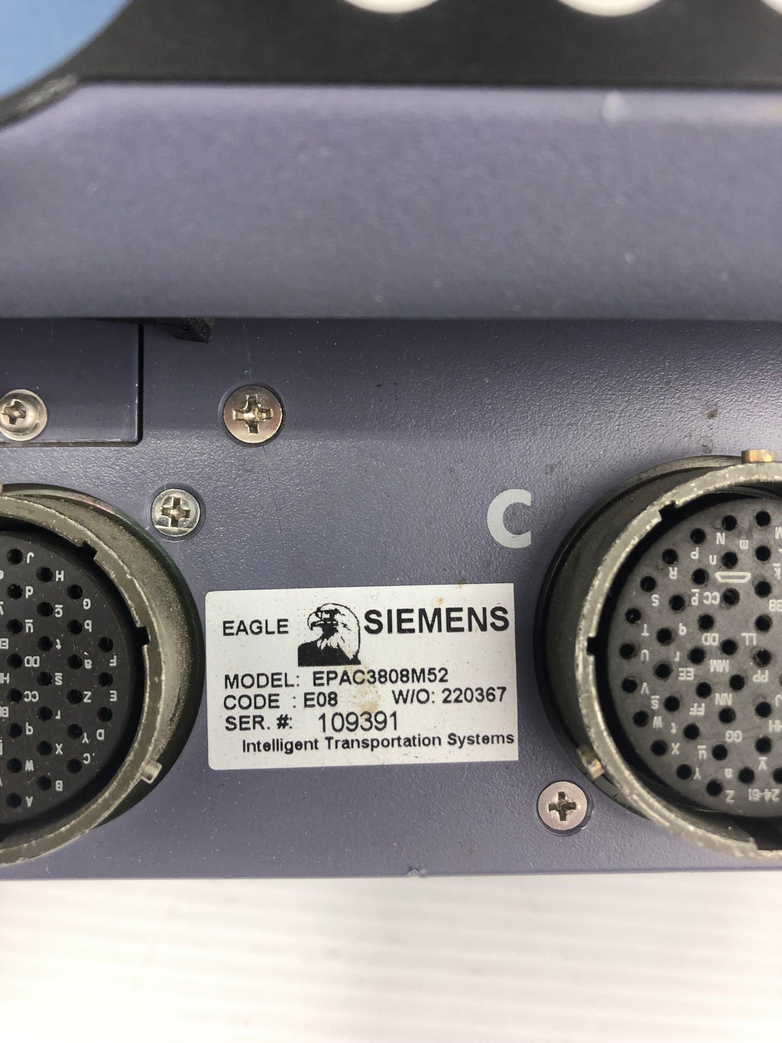 *** Siemens EPAC3808M52 Eagle M50 Traffic Signal Light Controller - With Screen