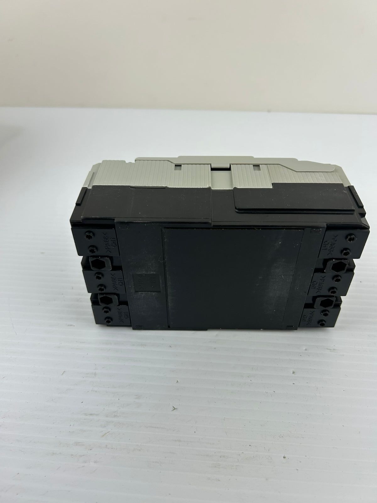 Fuji Electric BW125RAGU-3P060 60A 3 Pole Circuit Breaker 600V 50/60Hz
