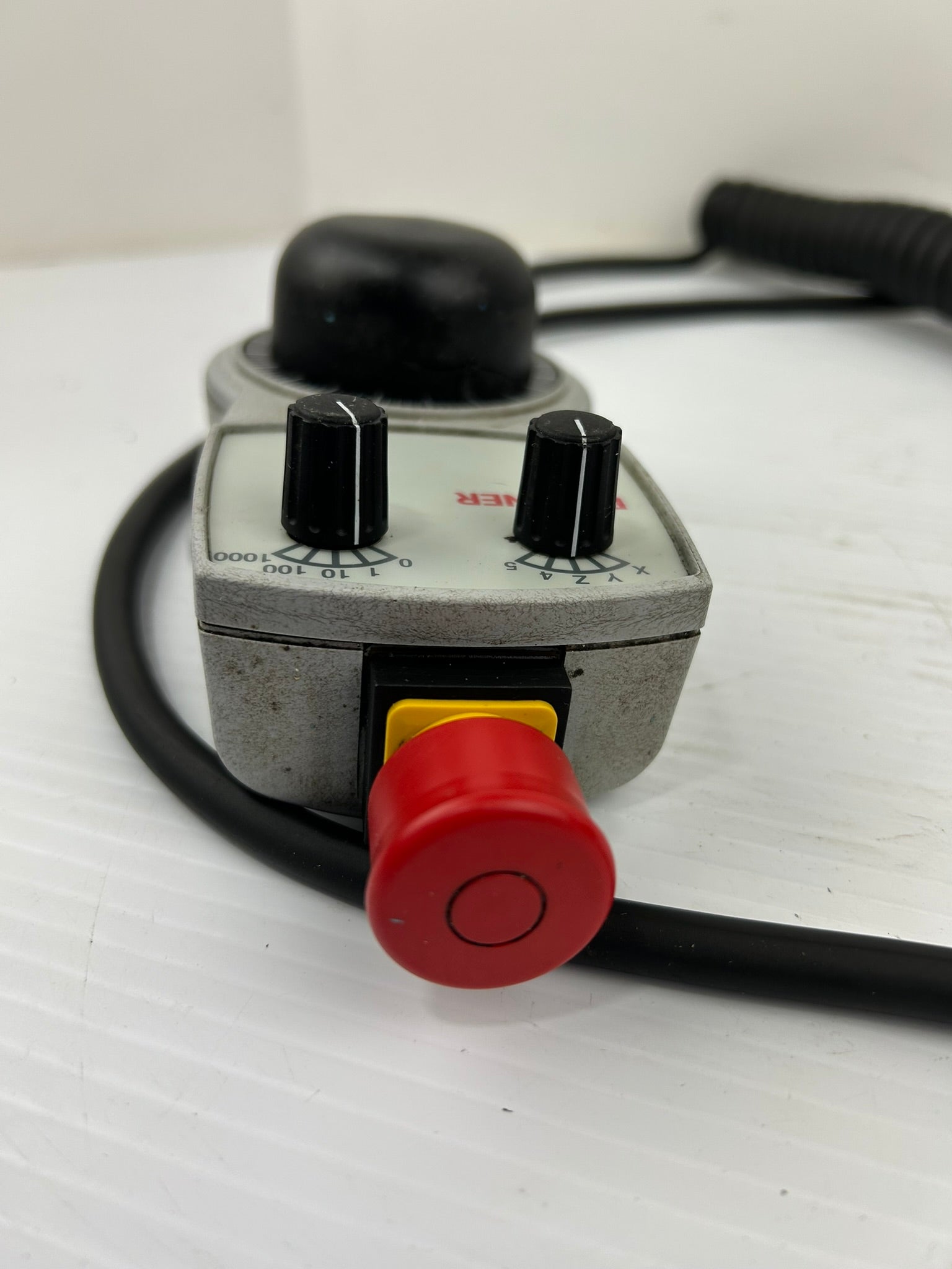 Euchner HBA-079826 Hand Held Pendant Handwheel DC 5V Components Max 30V/3A