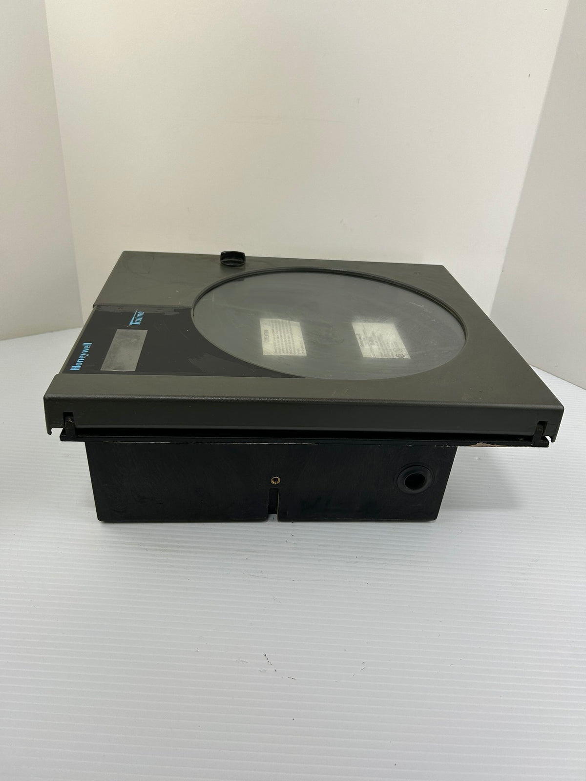 Honeywell DR4500 Truline Circular Chart Recorder DR45AT-1100-00-000-0-000P00-0