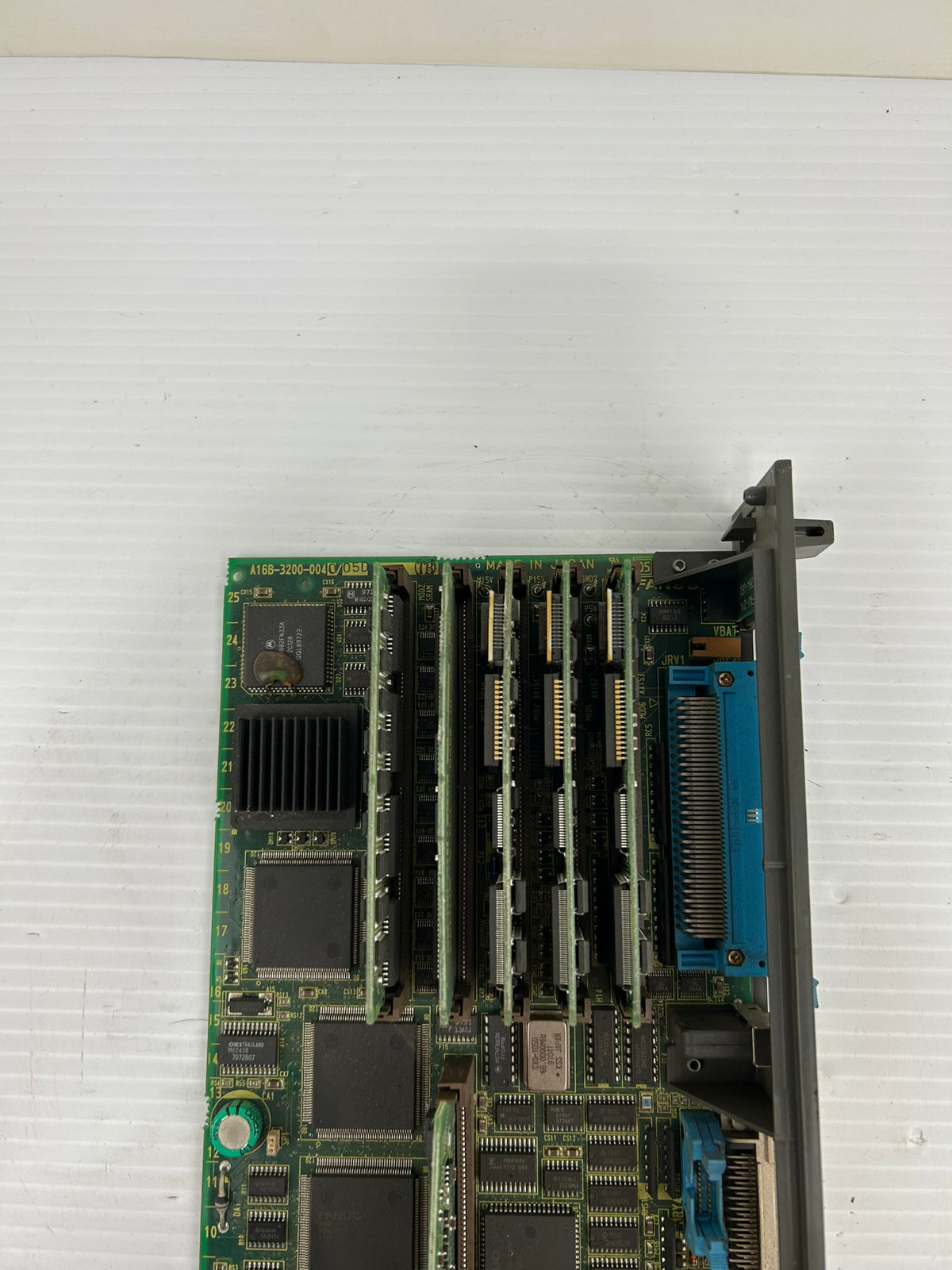 Fanuc A16B-3200-0040/05D CNC Control Circuit Board Assembly