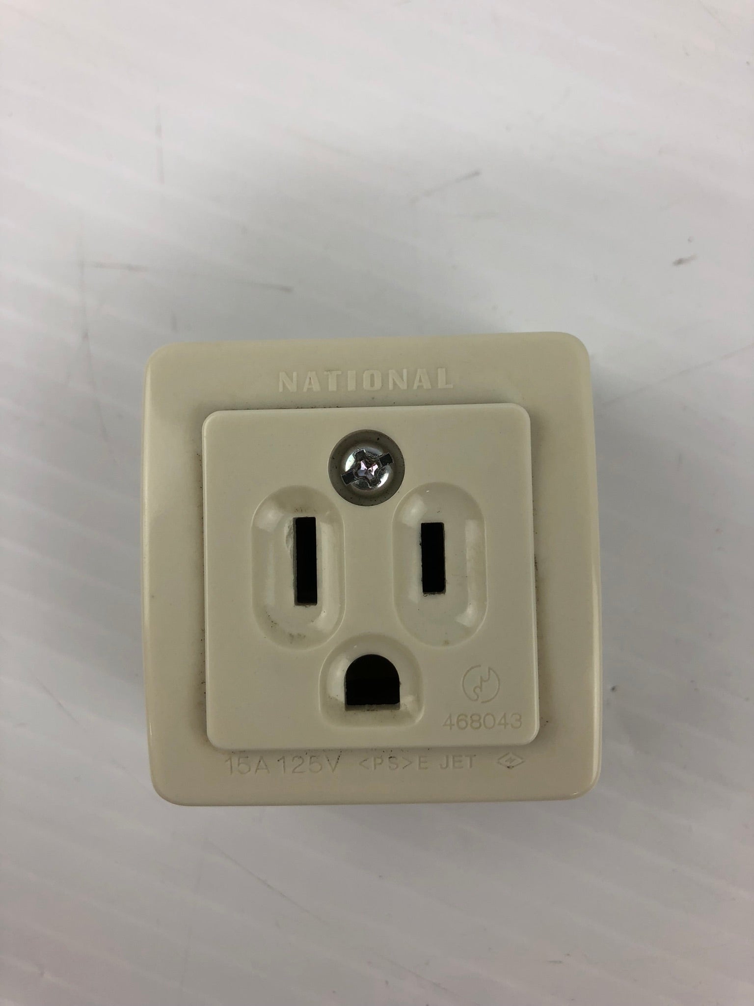 National WK3001 Receptacle 15A 125V 41-5286