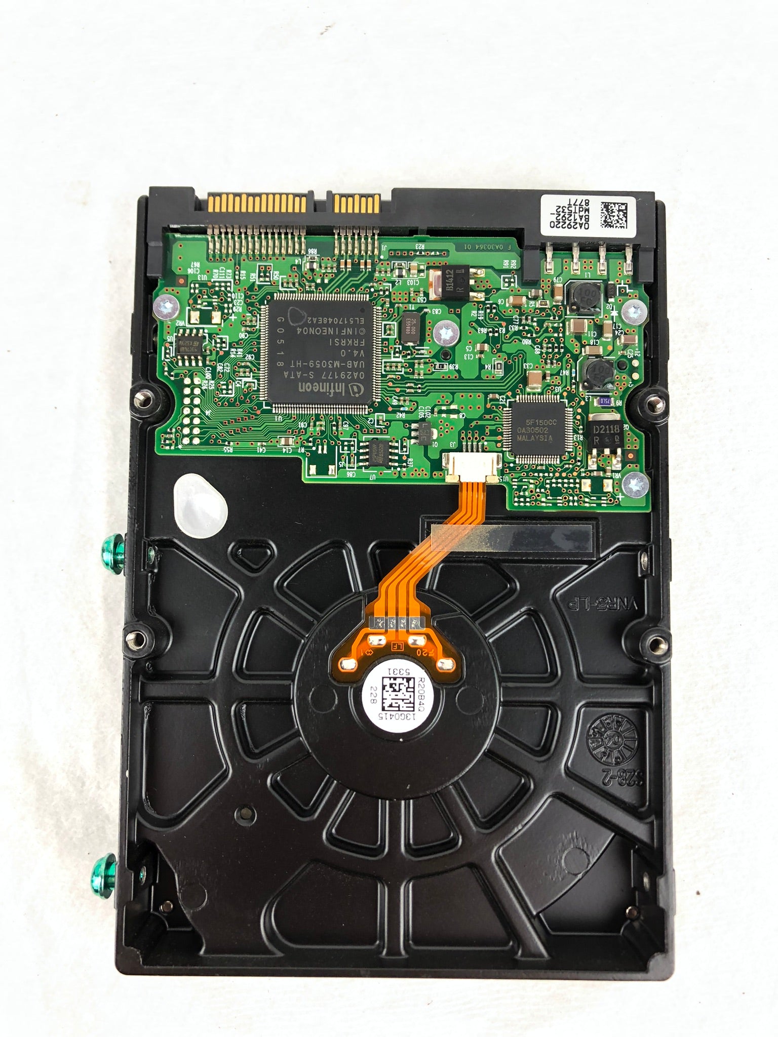 Hitachi HDS728040PLA320 Hard Drive