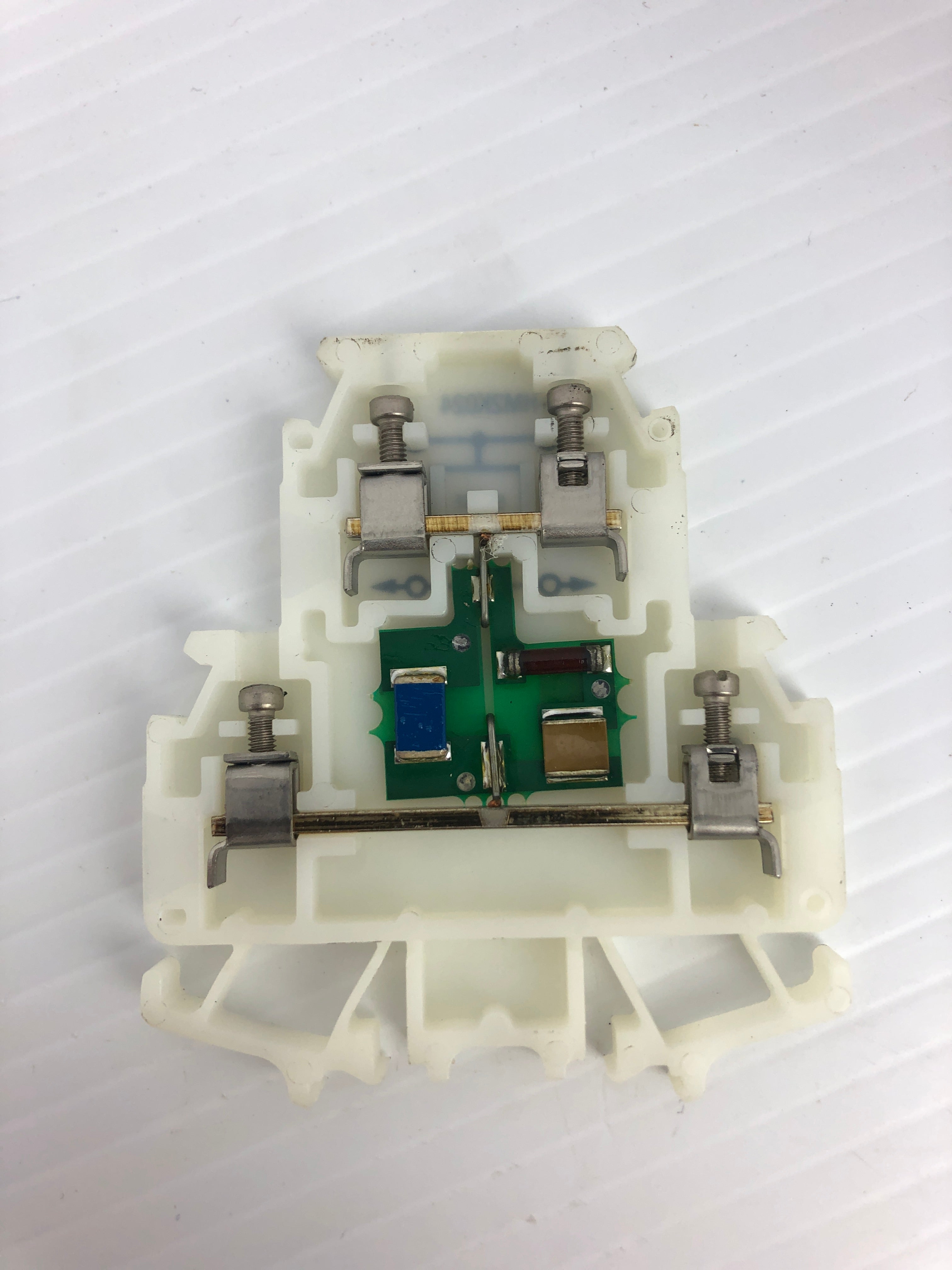 Allen-Bradley 1492-HM2K024 Terminal Block Surge Suppressor Ser. A 24V Lot of 10