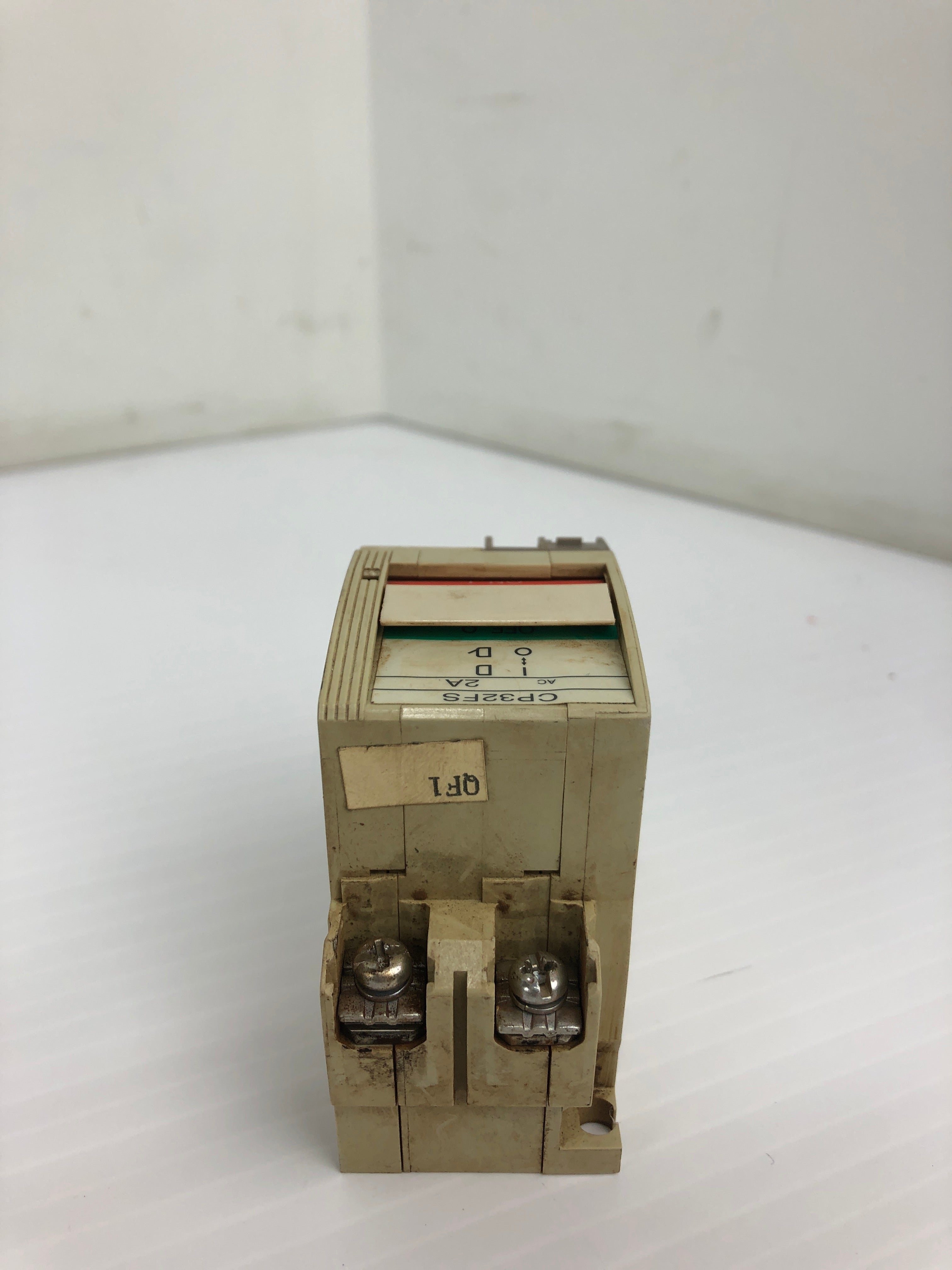 Fuji Electric CP32FS Circuit Breaker Protector CP32FS/2K 50/60Hz 2A 2P
