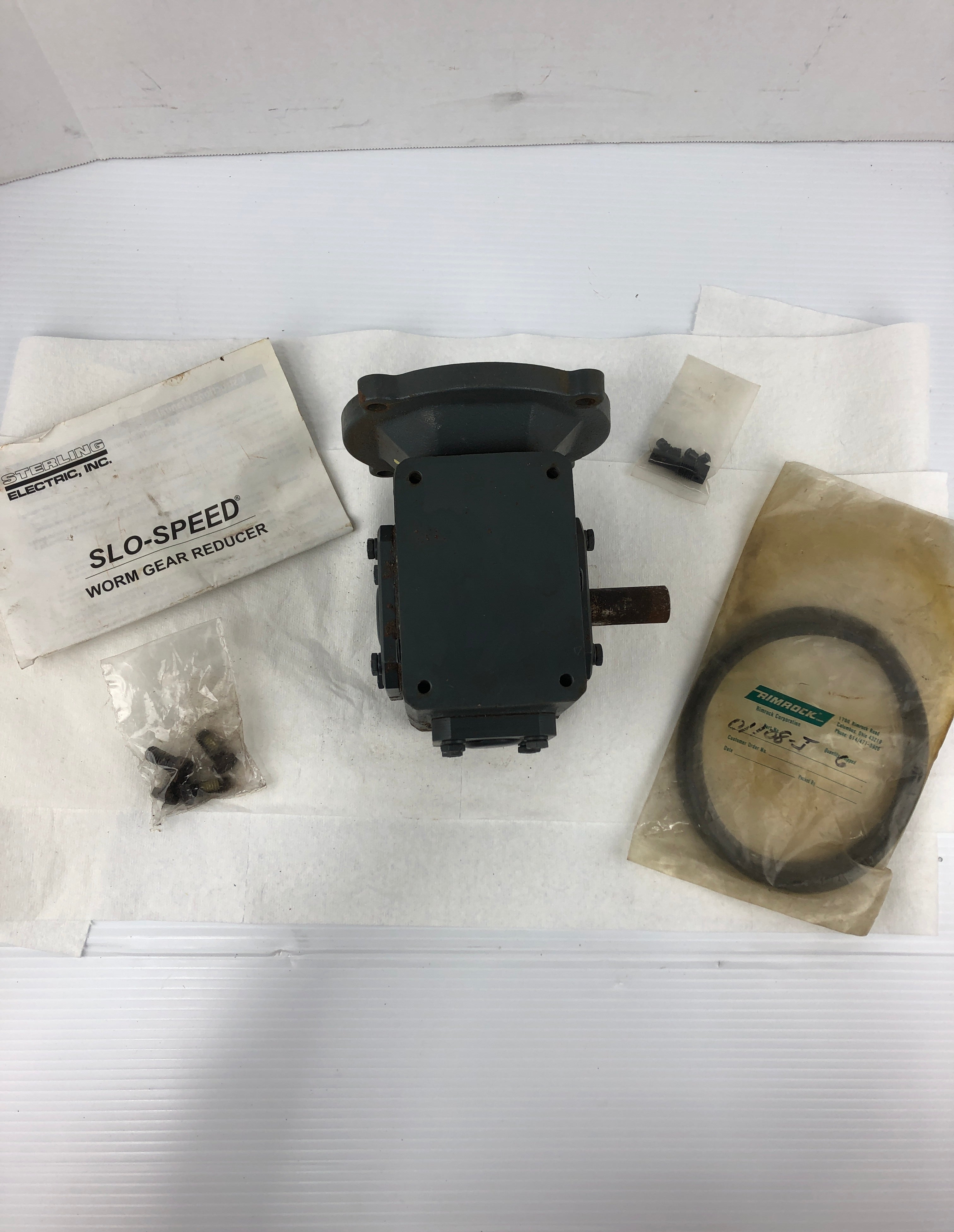 Sterling Electric 175BQ030562 Gear Reducer 0.61 HP 30:1 Ratio