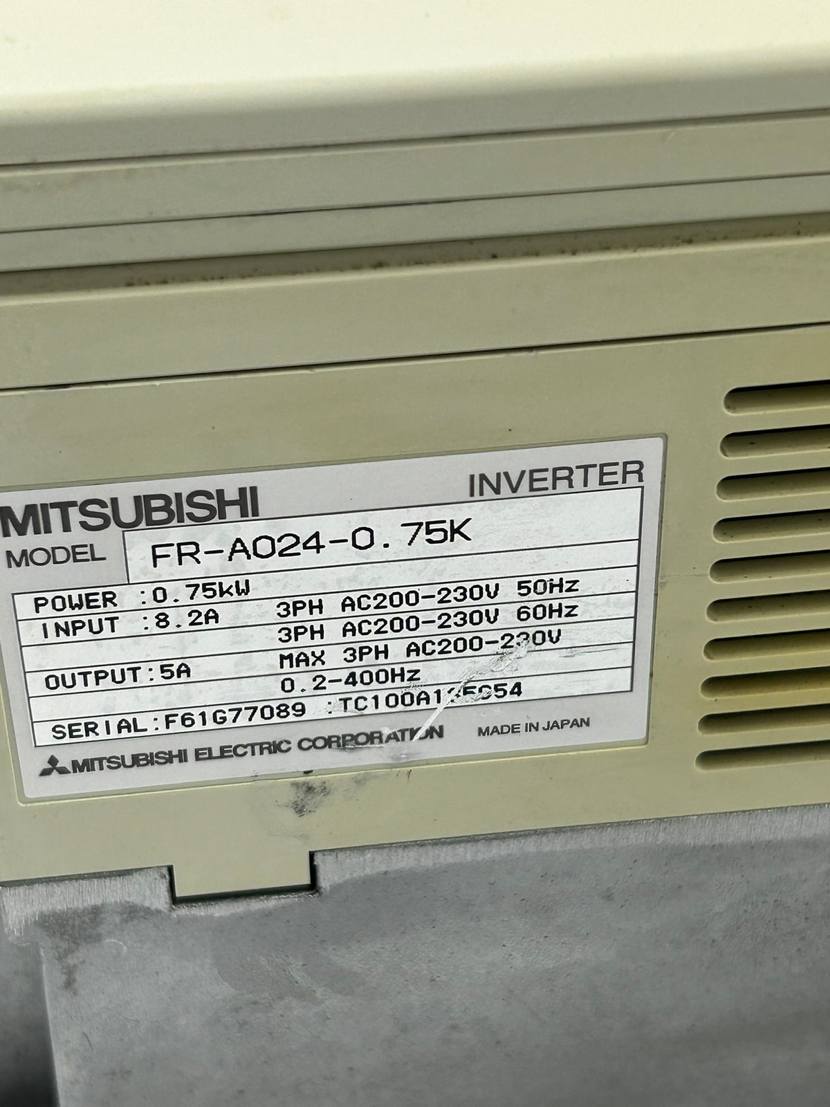 Mitsubishi FR-A024-0.75K FREQROL-A024 Inverter Drive 0.75kW 230V 3PH FR-PU03E