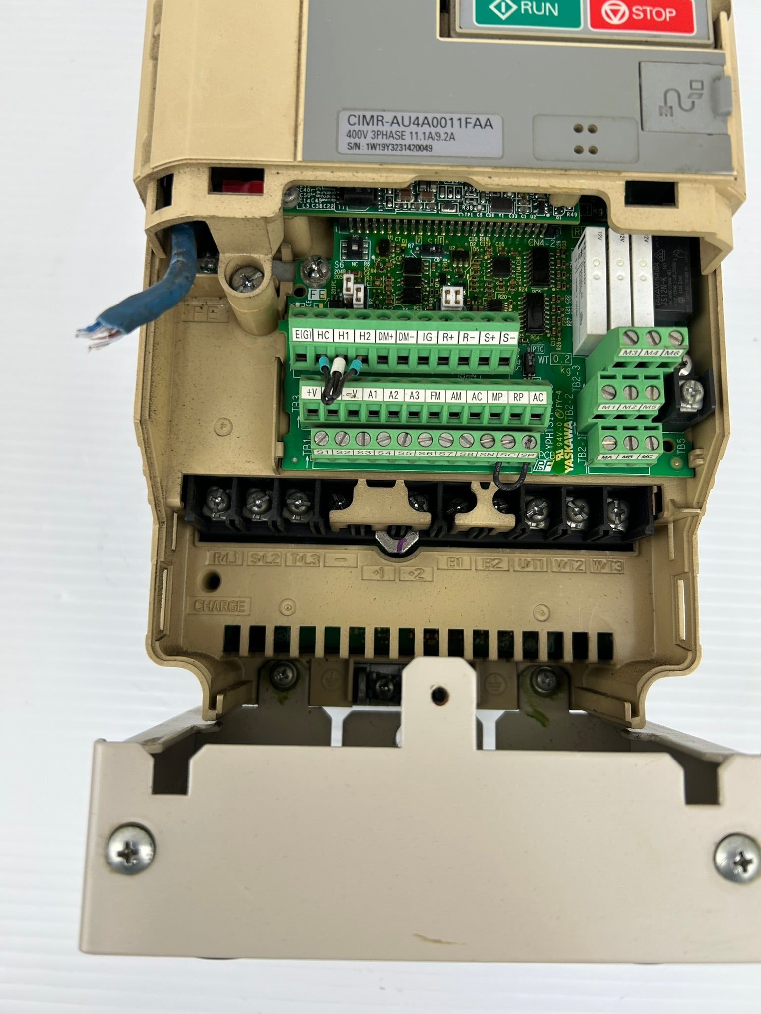 Yaskawa Electric CIMR-AU4A0011FAA AC Industrial Drive A1000 Rev E