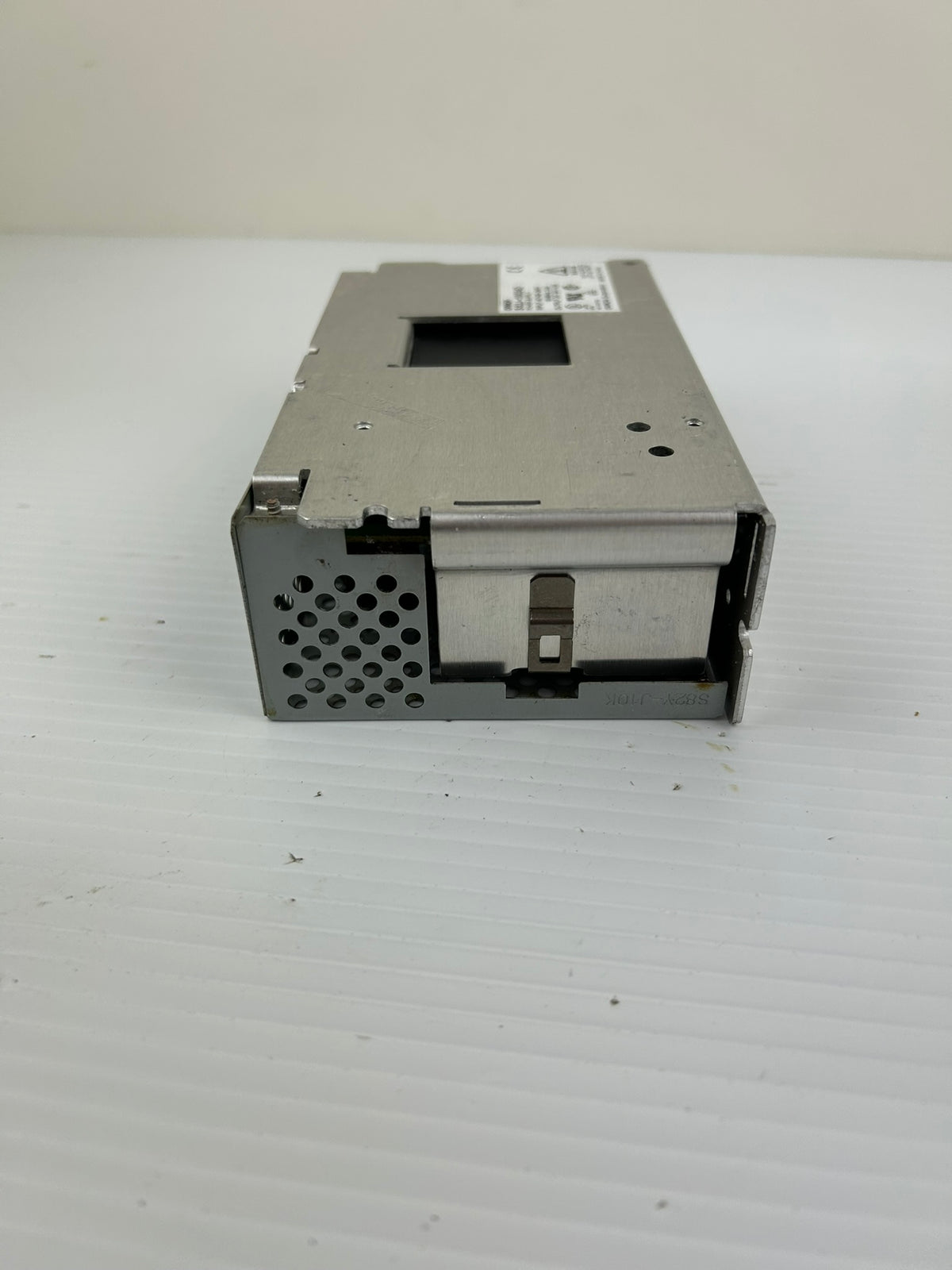 Omron S82J-10024D 100W Power Supply 24VDC 4.5A AC100-240V S82J10024D