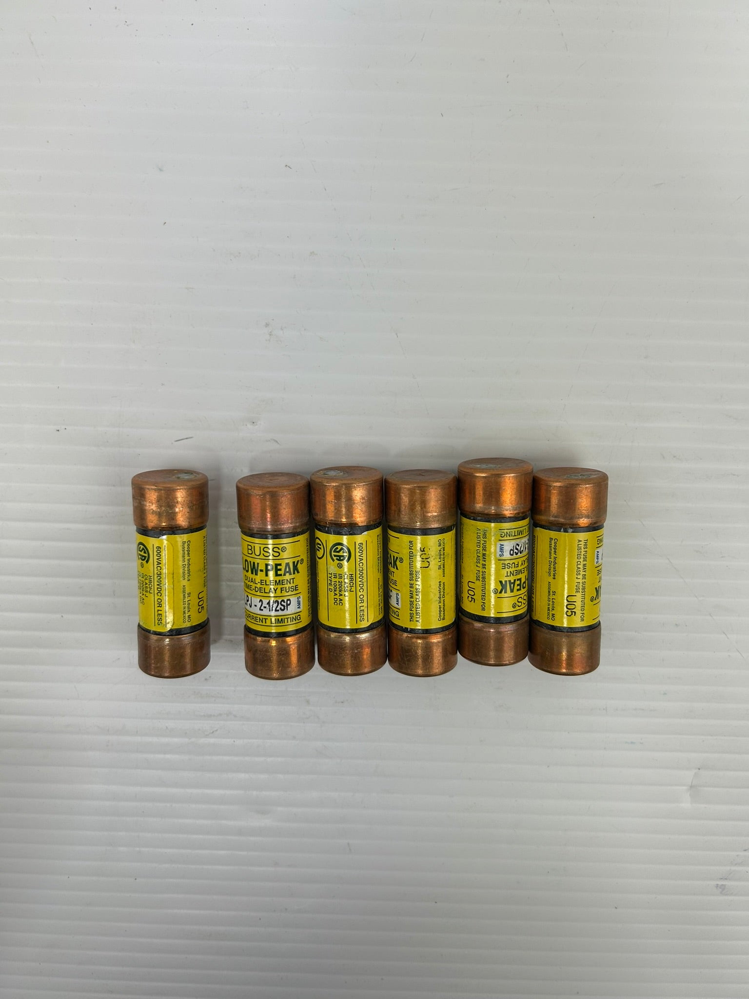 Bussmann LPJ-2-1/2SP Low Peak Dual Element Time Delay Fuse 2.5A - Lot of 6