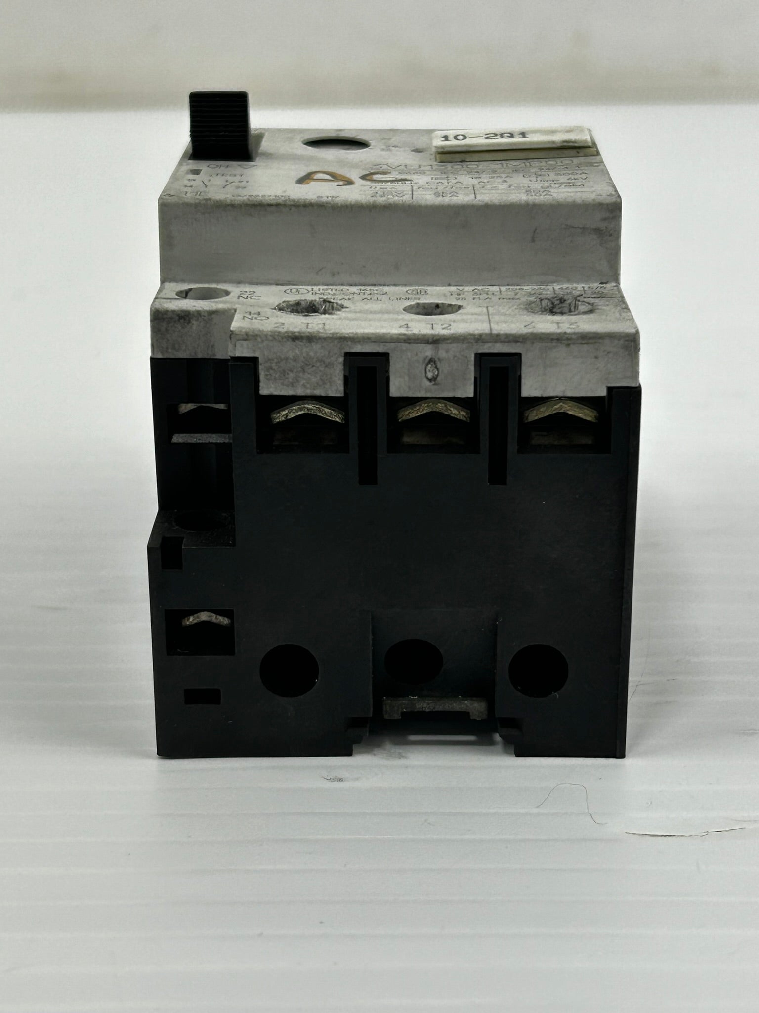 Siemens 3VU1300-1MP00 Circuit Breaker 3VU1300 1MP00