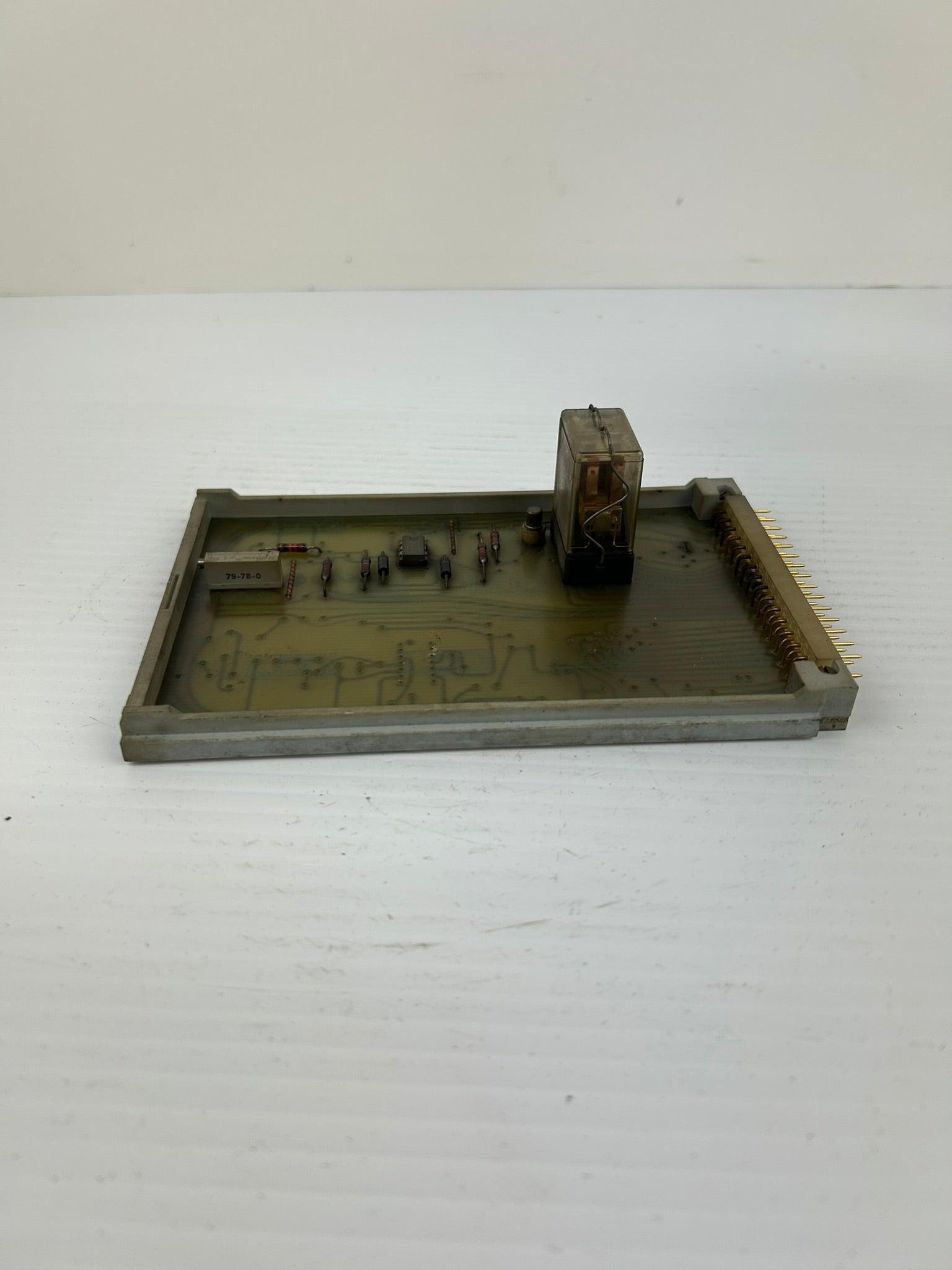 Barmag Electronic E126/00 Circuit Board with 1 Relay E126-00