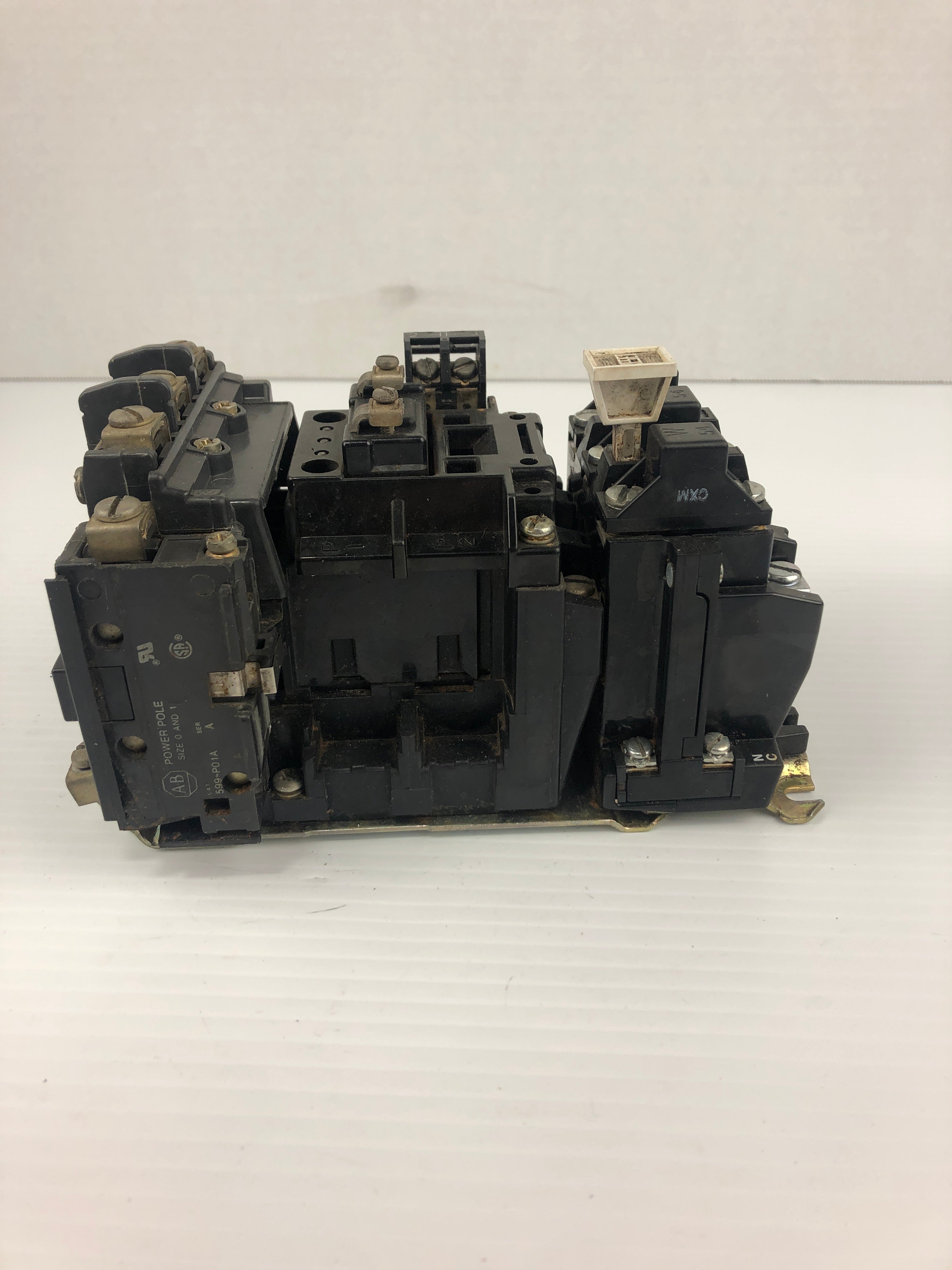 Allen Bradley 42185-800-01 Motor Controller Starter 595-AB Series B