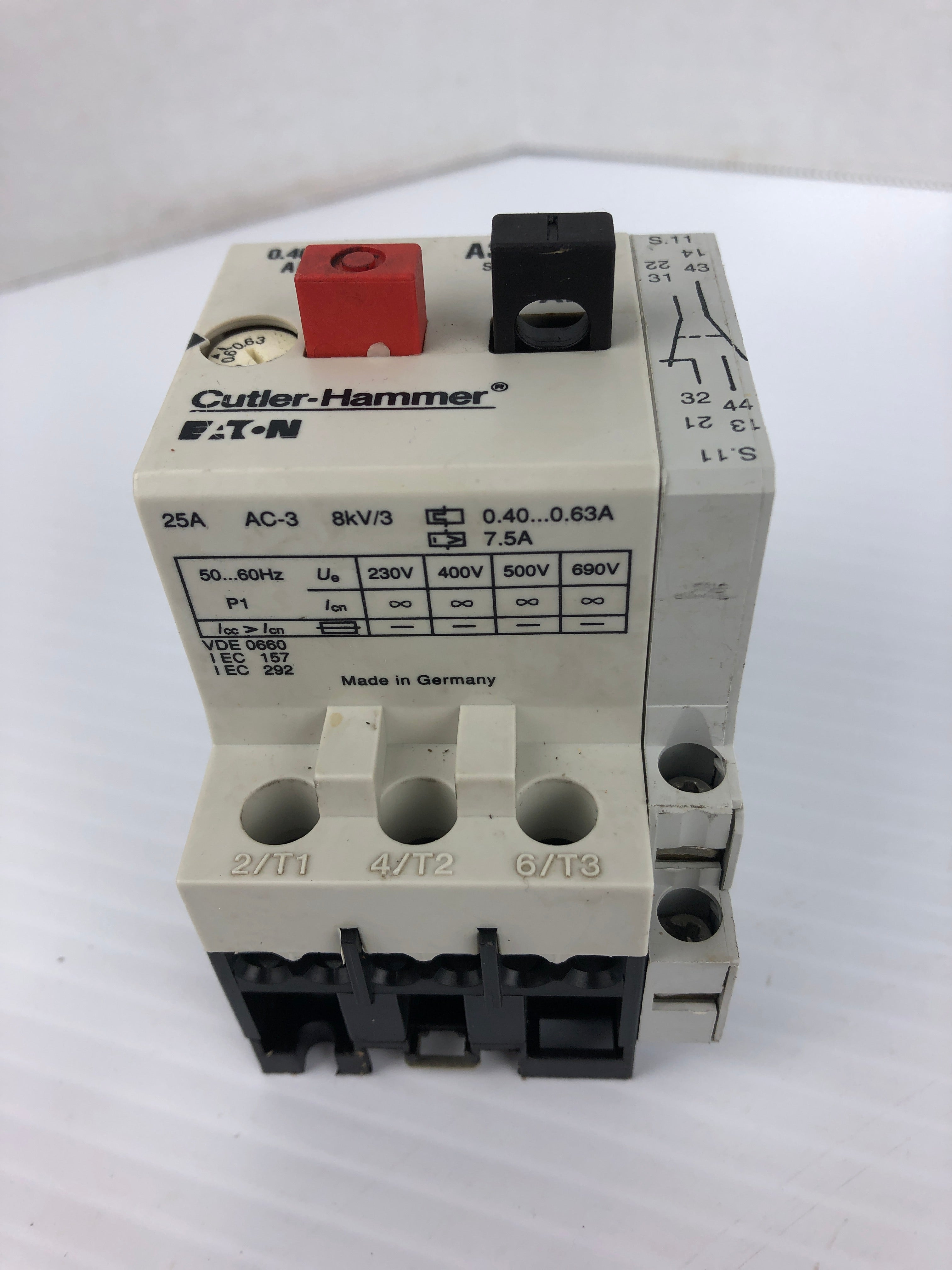 Cutler Hammer A302DN Motor Starter C320MSC3 Series A1 600V 0.40-0.63A