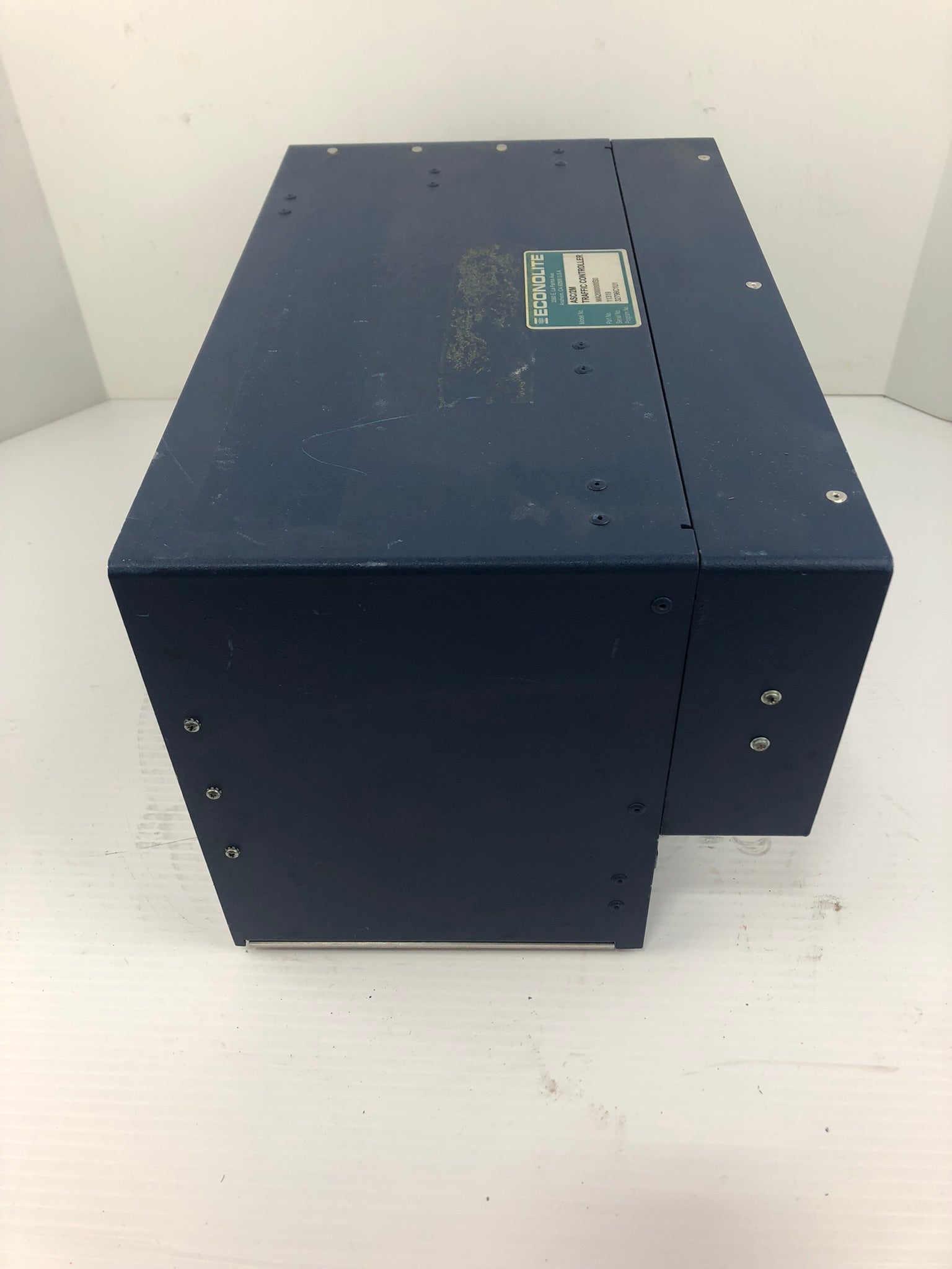 *** Econolite ASC/2M-1000 Traffic Controller - Broken Door