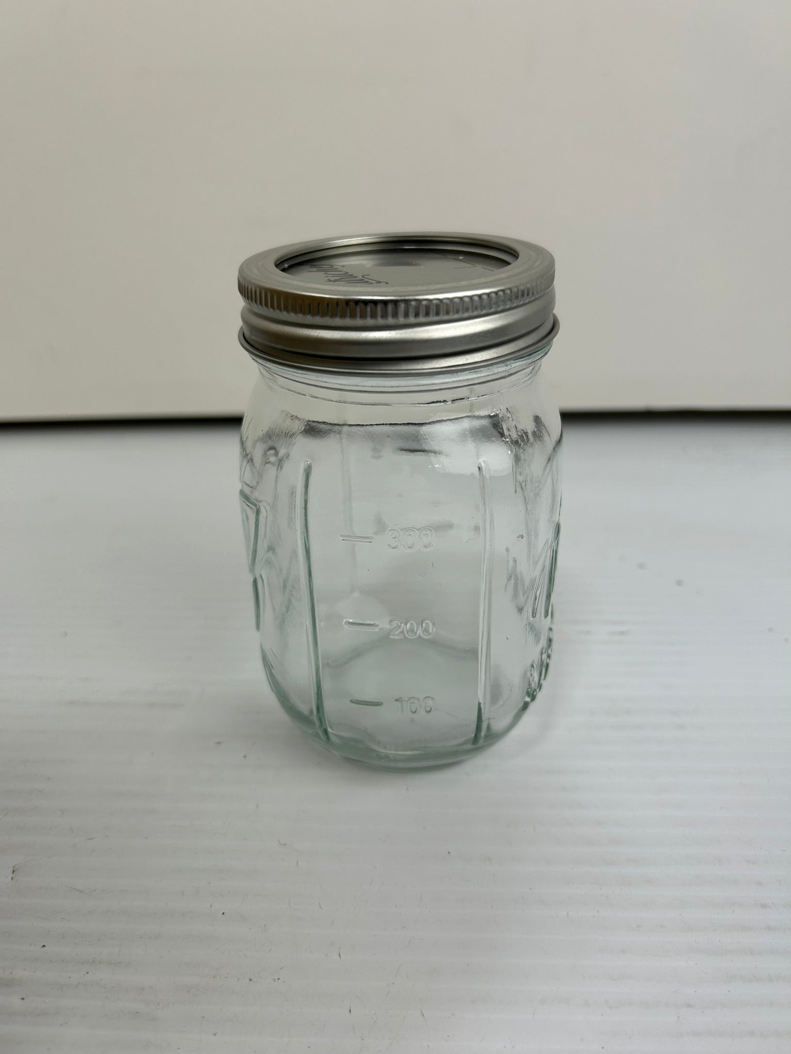 NutriChef NCMSJ16 Glass Mason Jars 12 oz - Box of 13 Jars