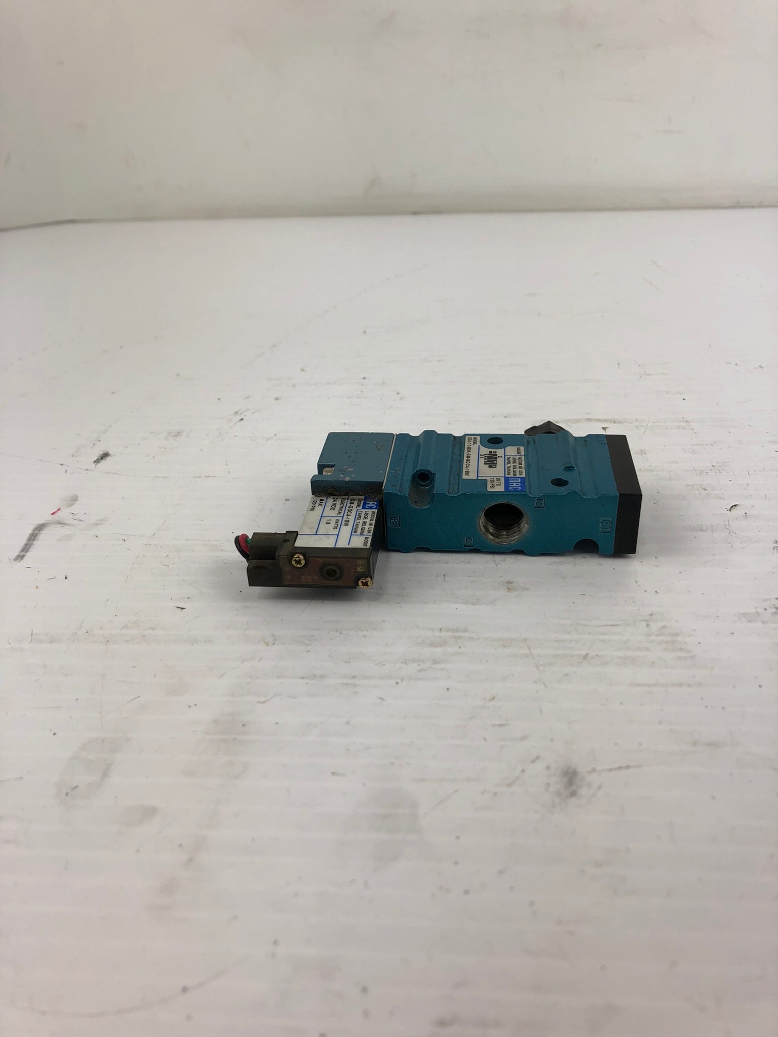 MAC 52A-11-B0A-GM-GDCA-1BW Valve GM-GDCA-1BW