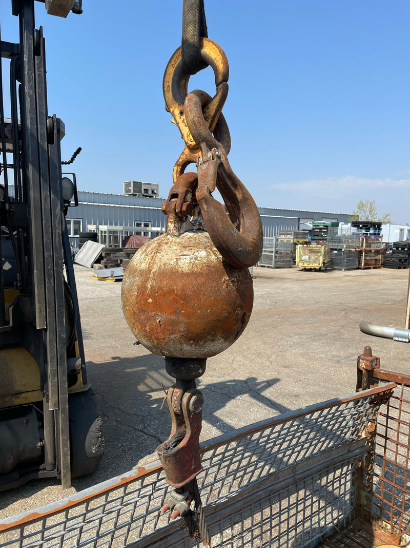 McKissick Crane Overhaul Swivel Headache Ball 10-TON-4 10 Ton 400 Lb Crosby  Hook – Metal Logics, Inc.