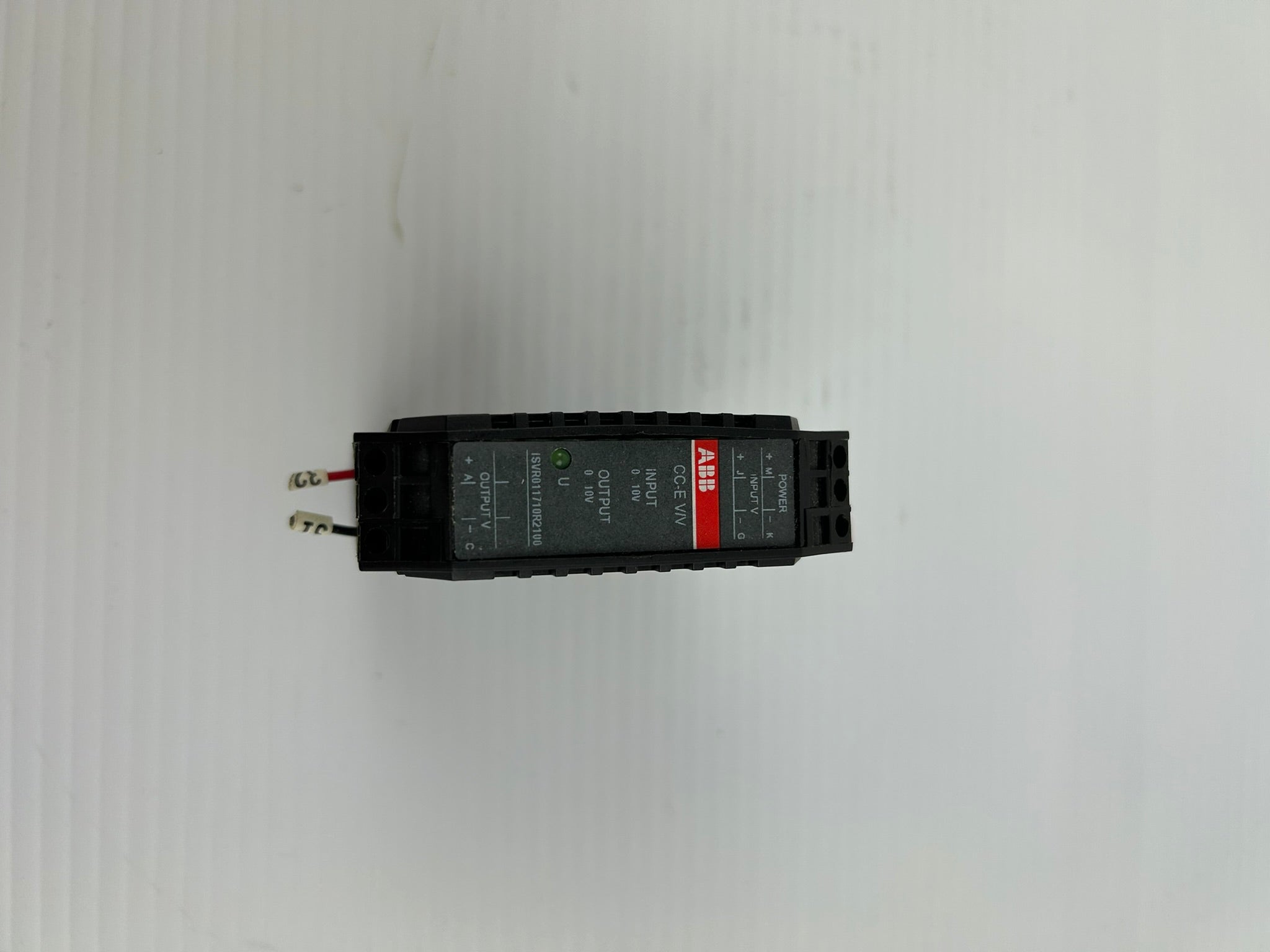 ABB CC-E V/V Analog V/V Signal Converter Contact Relay 1SVR011710R2100