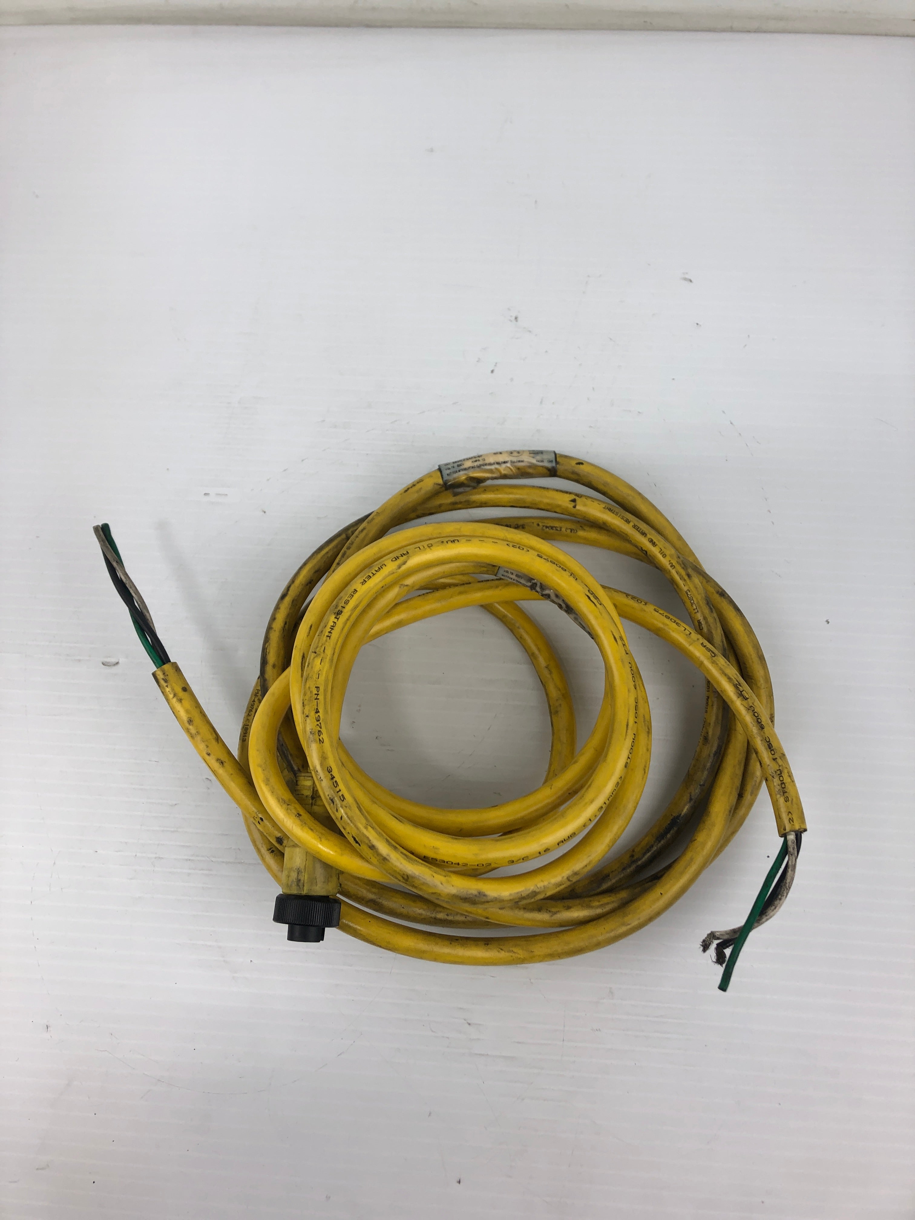 Allen Bradley 889N-F3AFC-6F 3 Pin QD Cordset Ser. B 600V 13A
