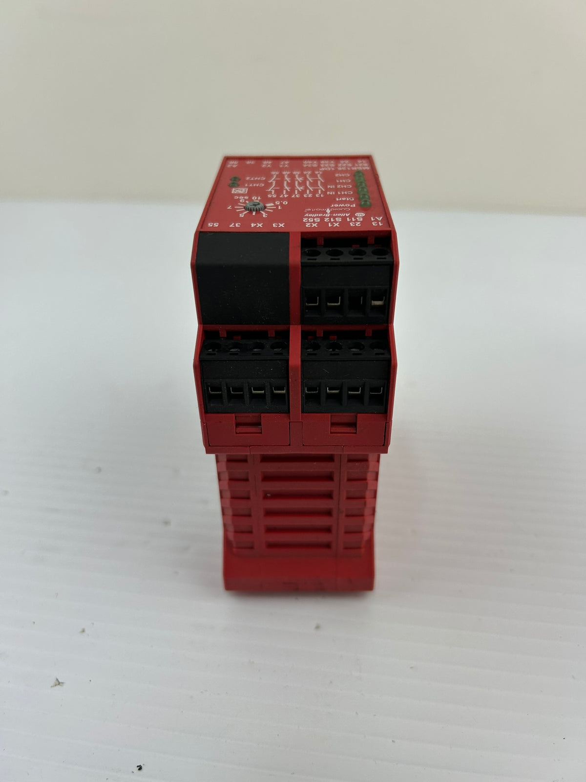Allen-Bradley Guardmaster MSR138.1DP 440R-M23088 Safety Relay 24V 0.5-10 Sec