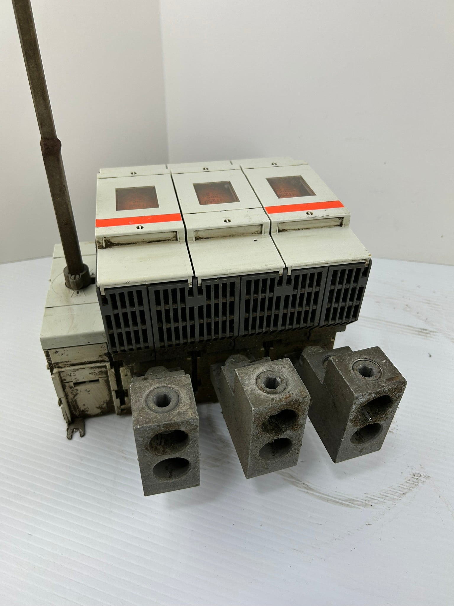 Mersen M400J30 General Purpose Switch 600VAC 400A