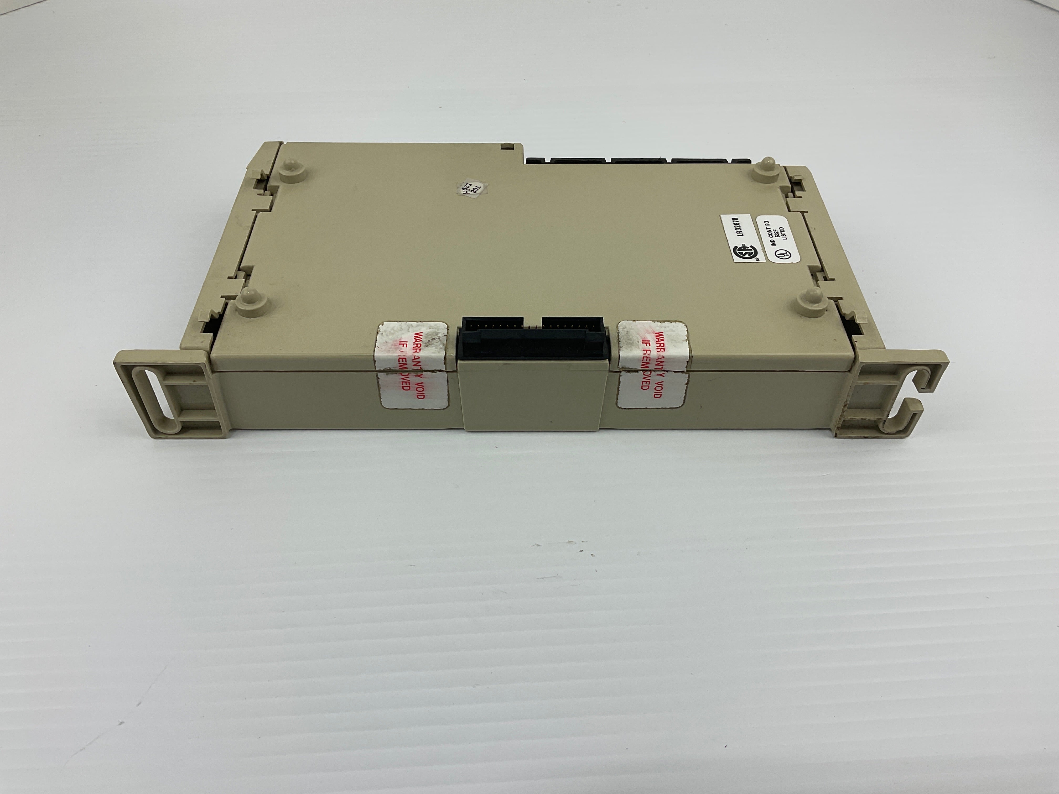 Gould B350 Modicron PLC Output Module