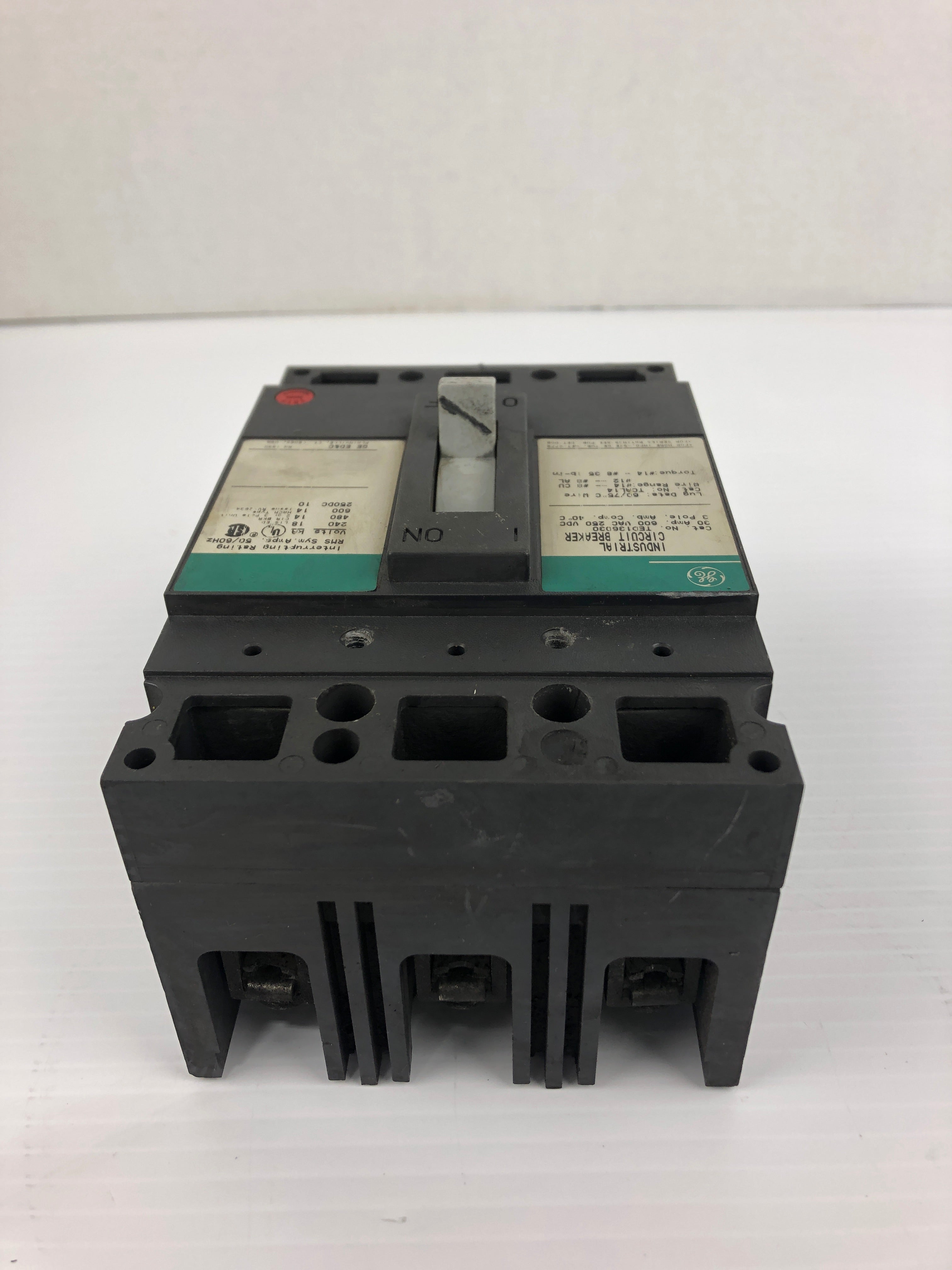 General Electric TED136030 Industrial Circuit Breaker 600VAC 250VDC 30A 3P