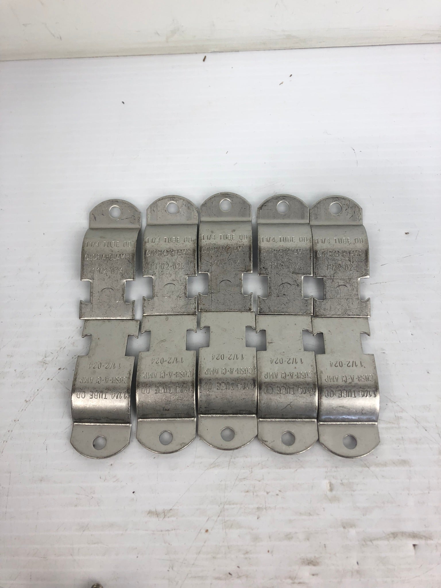 Unistrut Tyco Cush-a-Clamp Clamps 020T024 SS - Box of 10