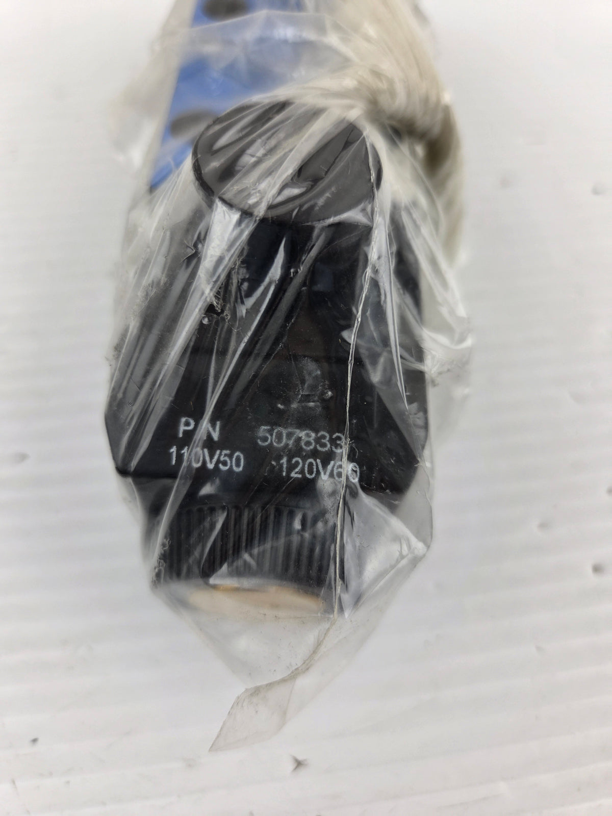 Eaton Vickers DG4V-3-6C-M-U-B6-60 Hydraulic Directional Valve 350bar 5000 PSI