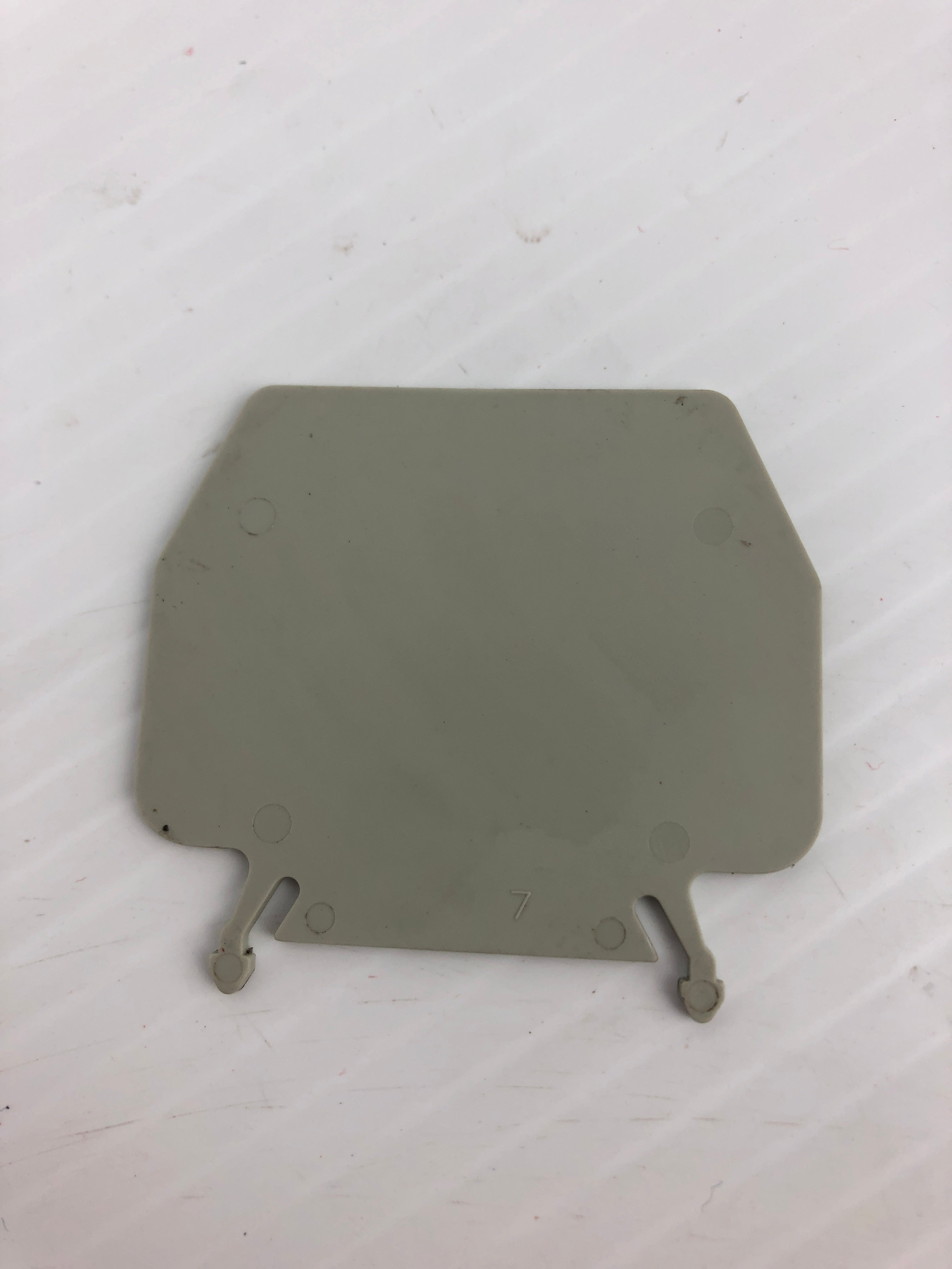 Allen Bradley 1492-PP10 Terminal Block Separation Plate - Lot of 2