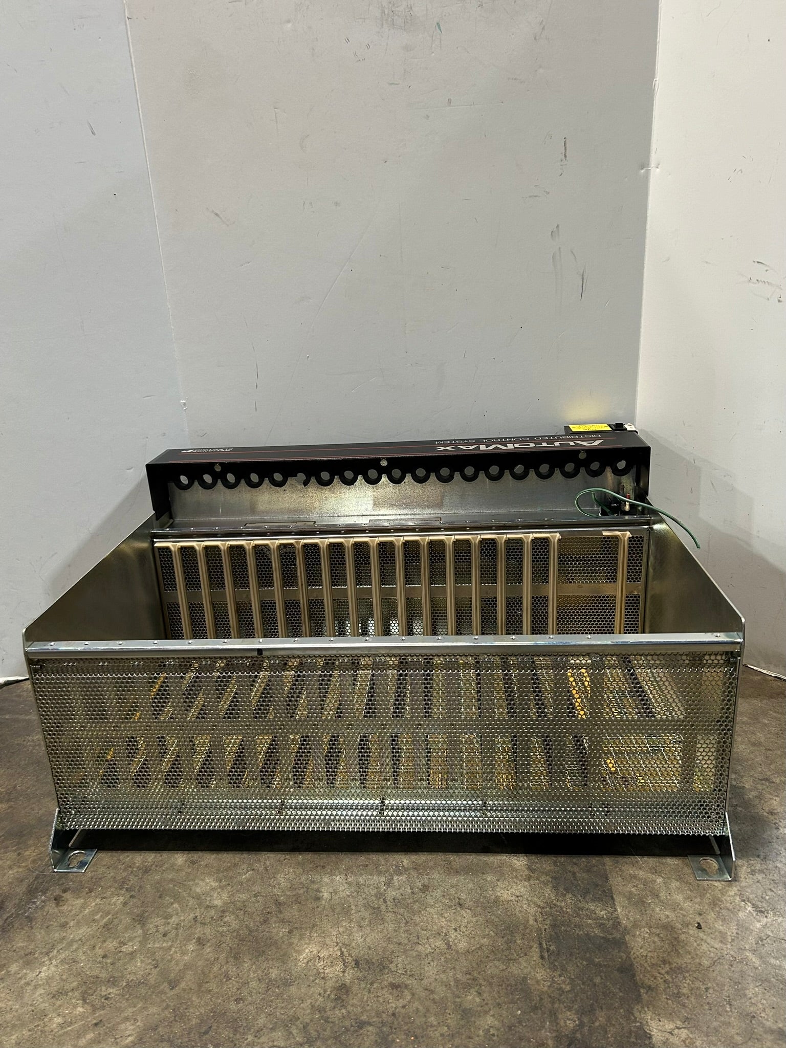 Reliance Electric 57C331 Automax Rack Distributed Control System 803456-8R D2710