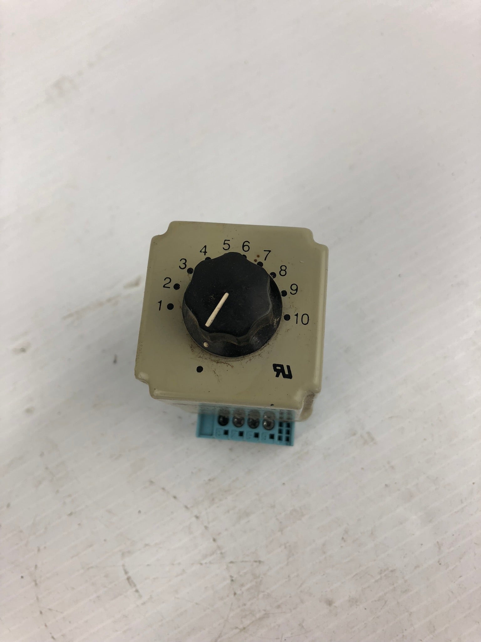 Signaline 332-120V-10S Interval Timer