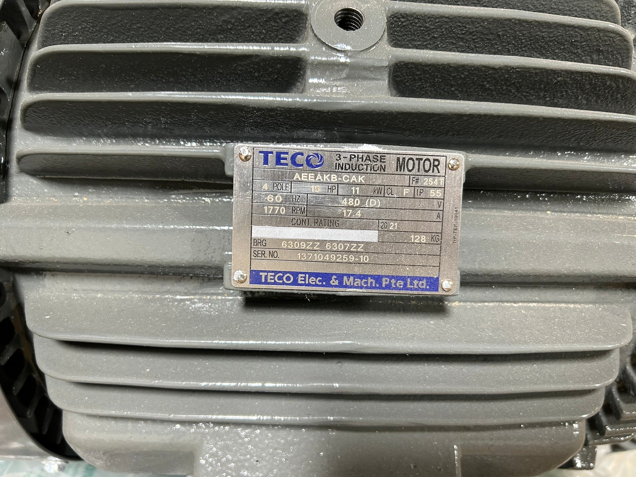 TECO AEEAKB-CAK 3 Phase Induction Motor 4 Pole 15 HP 11 KW 60 Hz 1770 RPM