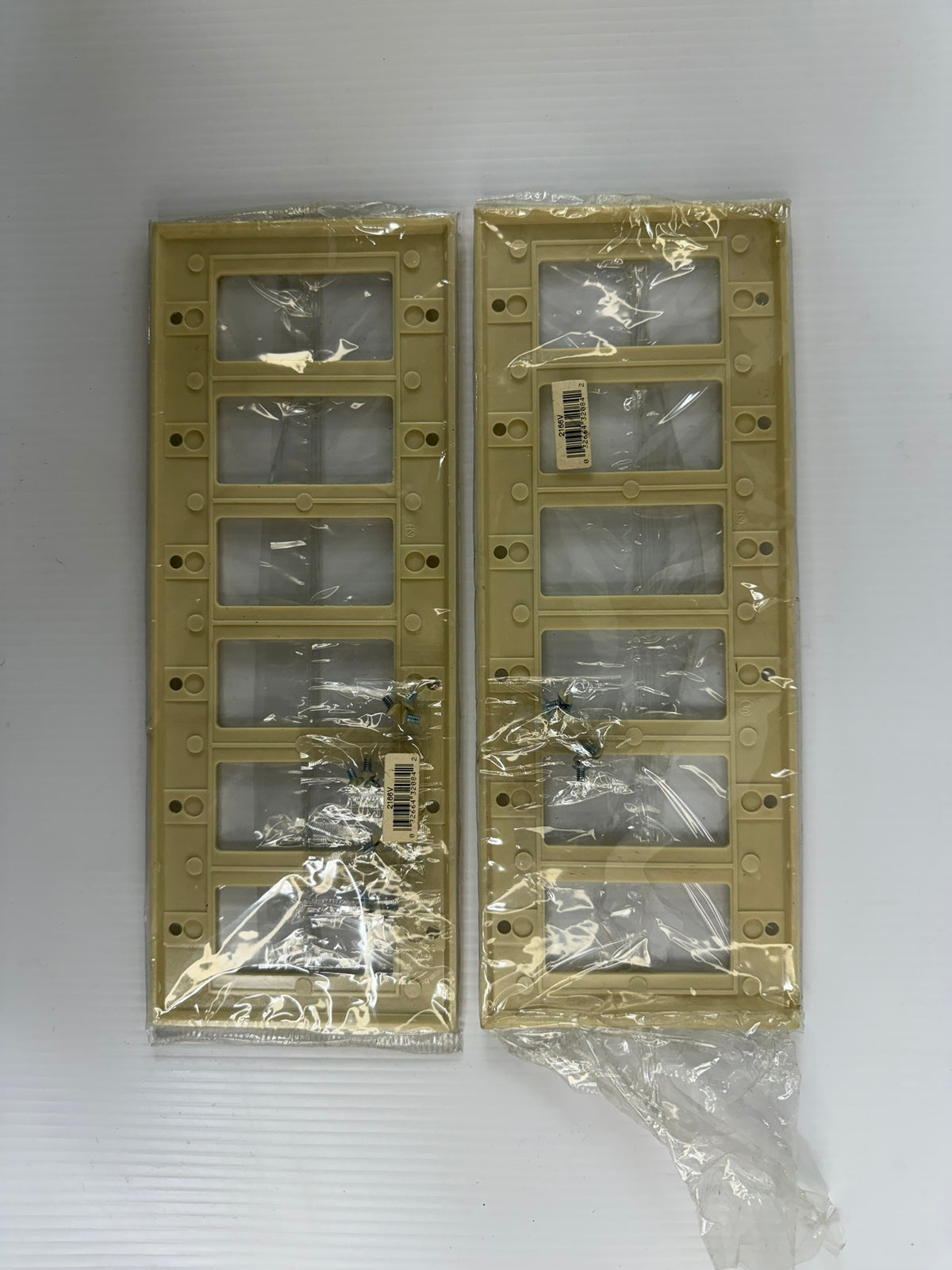 Cooper Wiring 6-Gang Light Switch Cover 2166V - Lot of 2