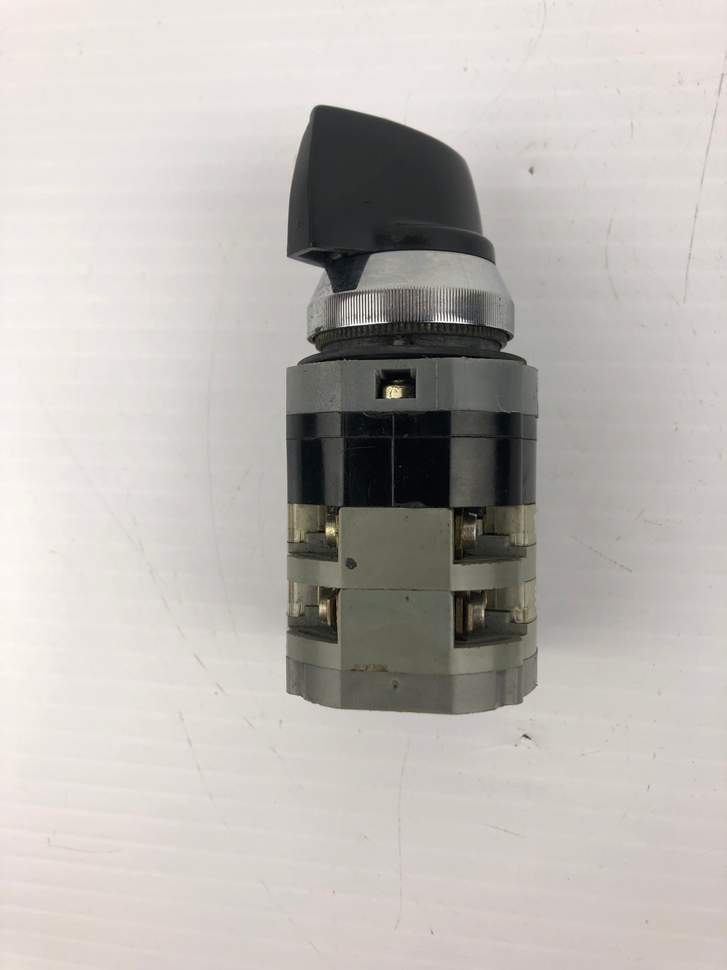 Baco Rotary Switch with Selector Knob – Metal Logics, Inc.